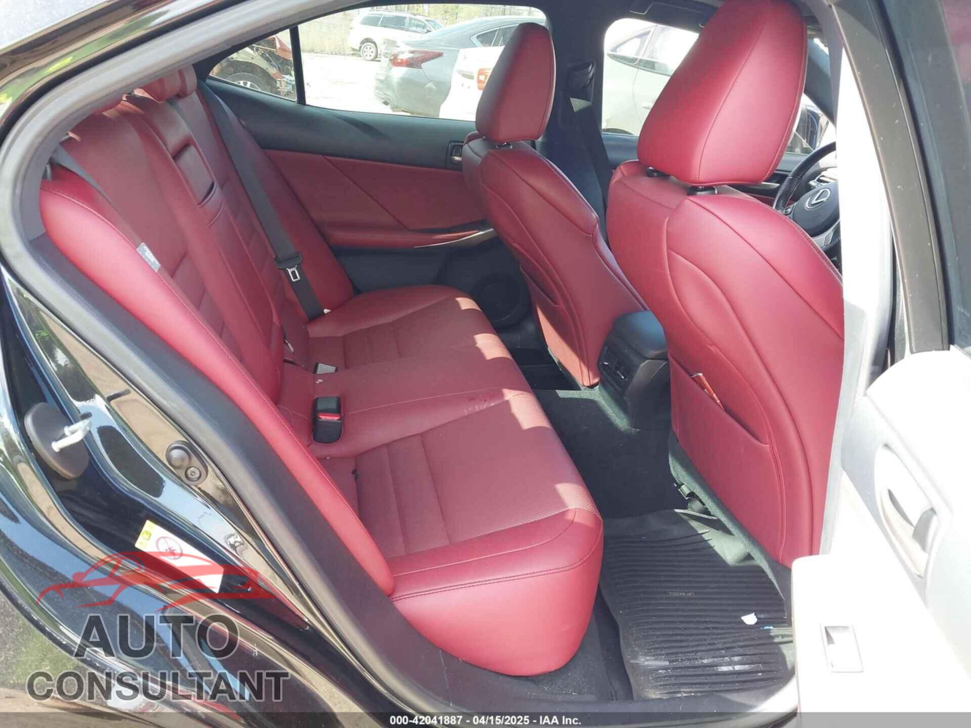 LEXUS IS 300 2017 - JTHCM1D21H5016837