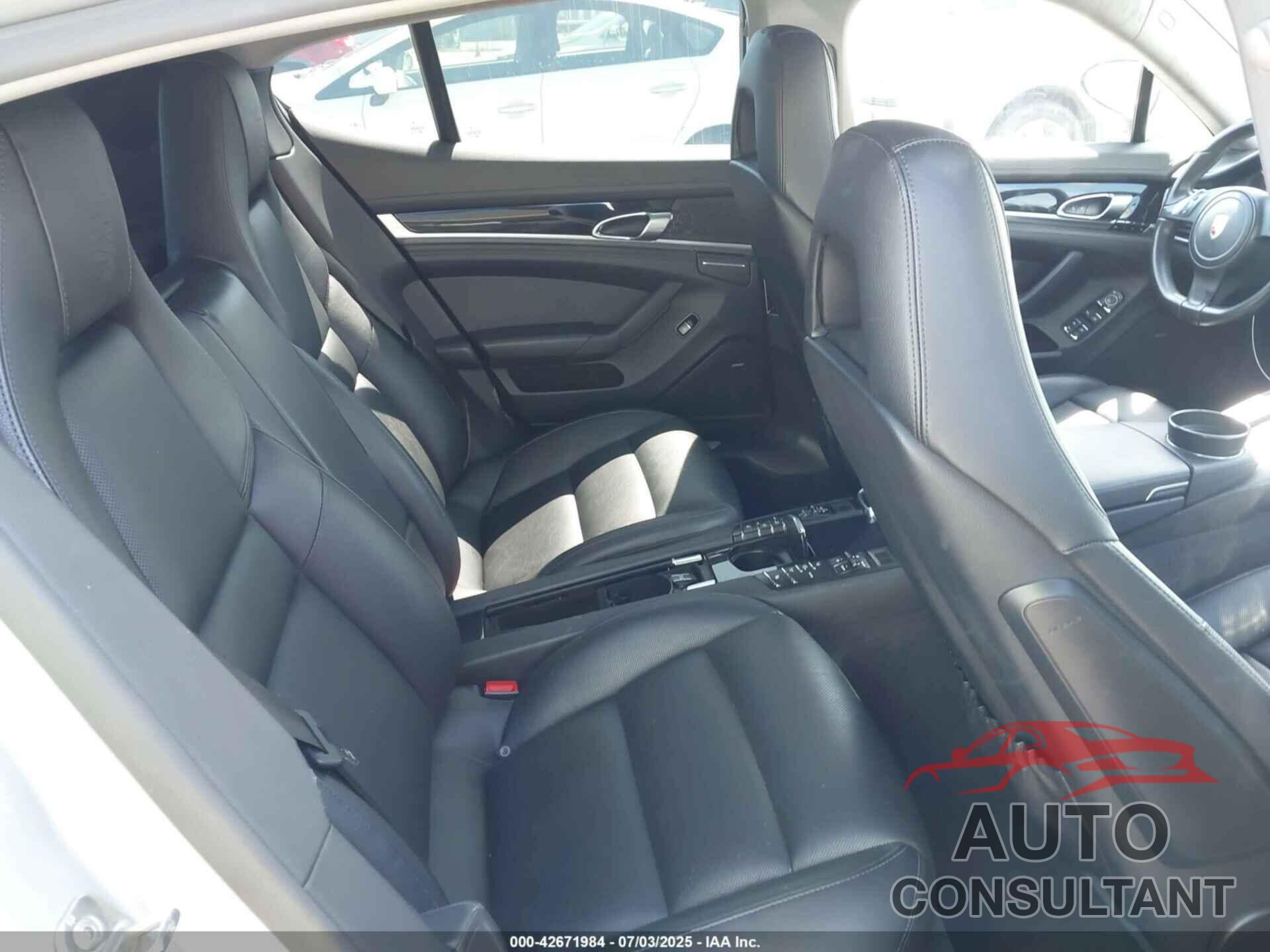 PORSCHE PANAMERA 2016 - WP0AA2A7XGL005997