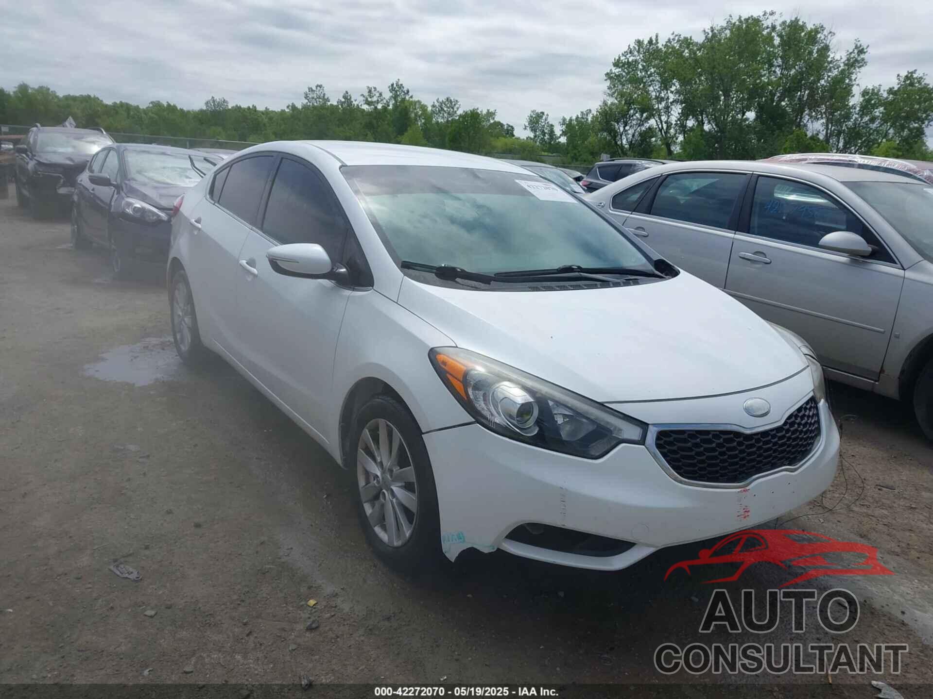 KIA FORTE 2014 - KNAFX4A84E5051008