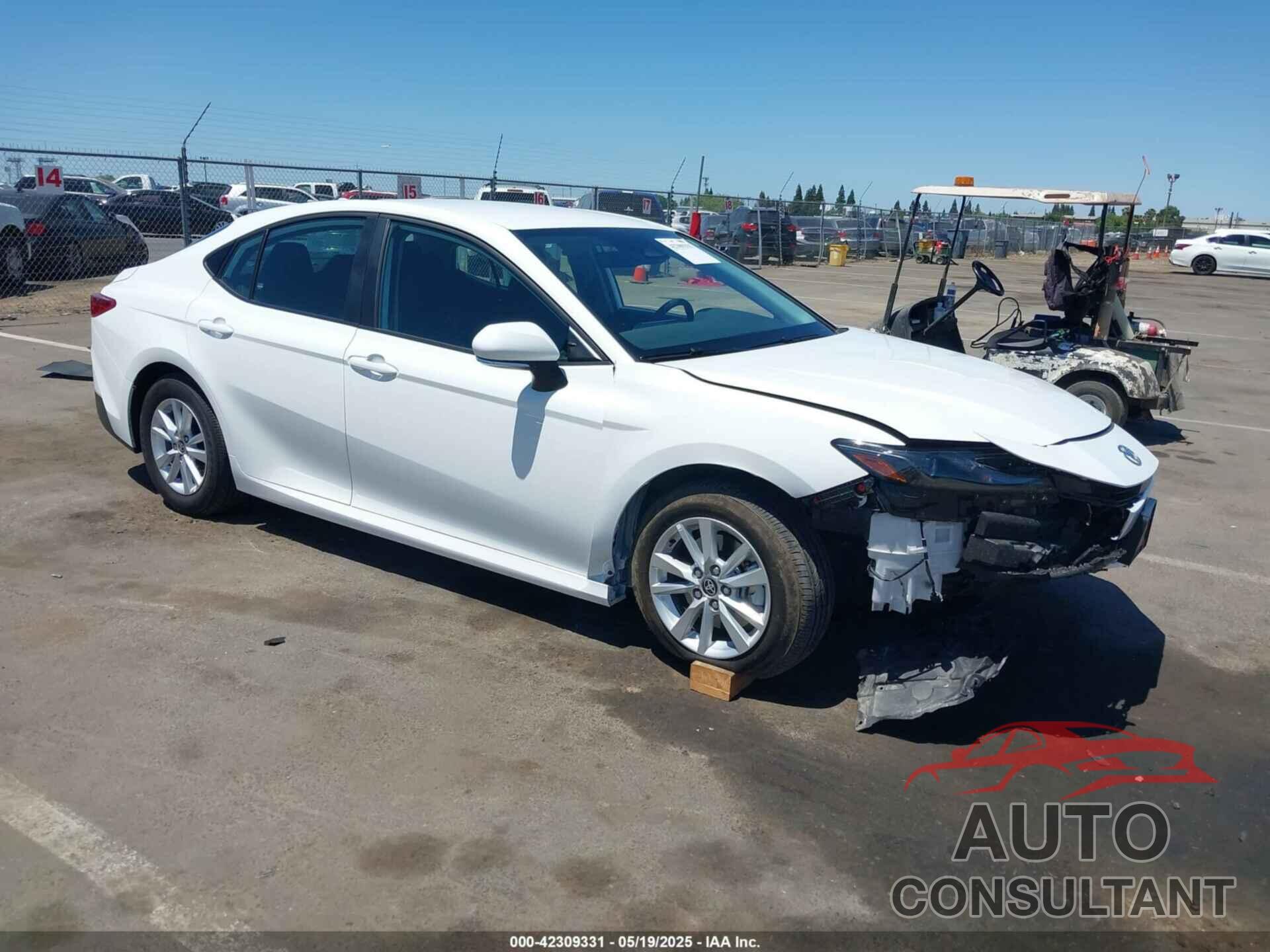 TOYOTA CAMRY 2025 - 4T1DAACK5SU038879