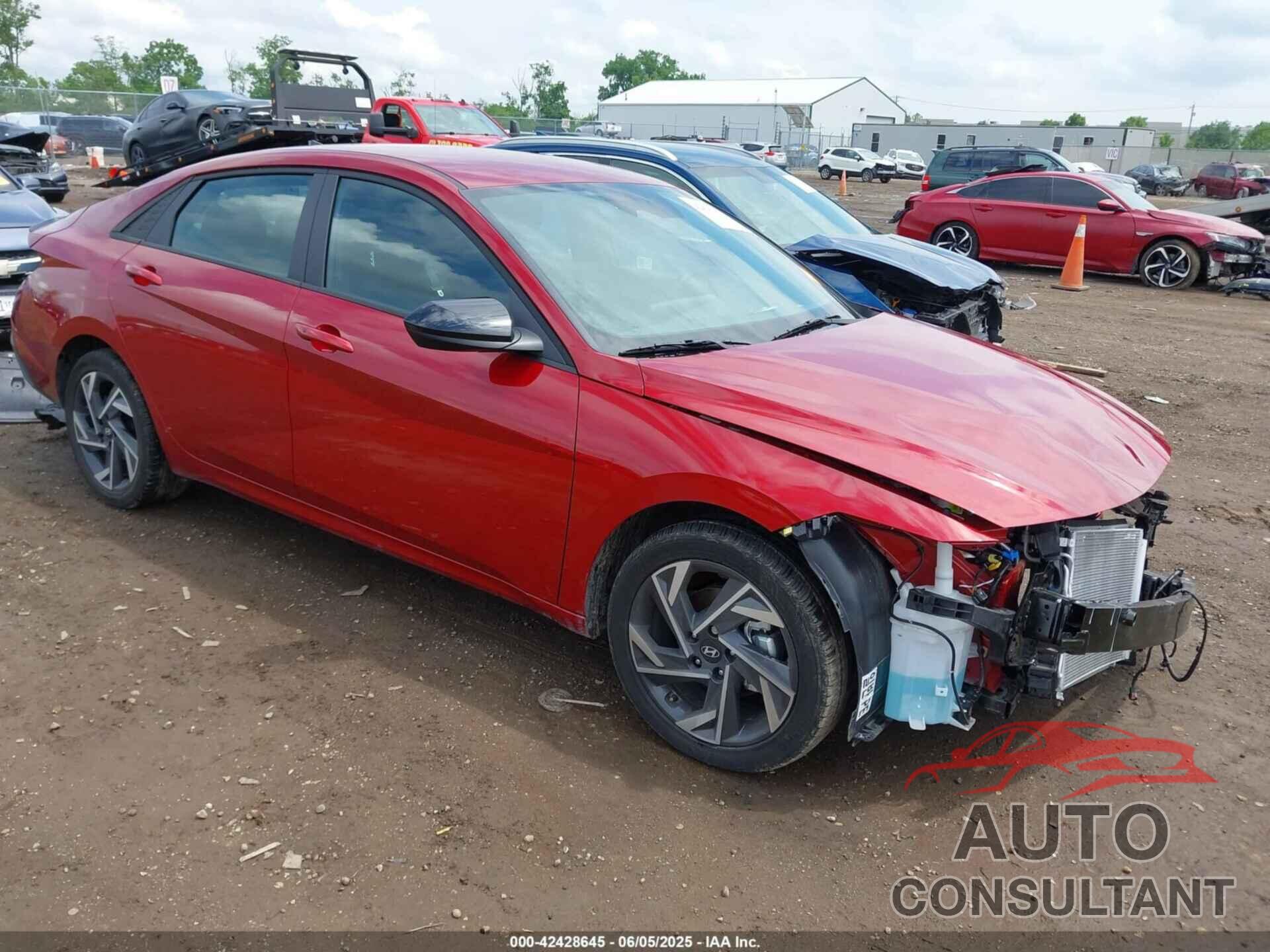 HYUNDAI ELANTRA 2025 - KMHLM4DG3SU909728