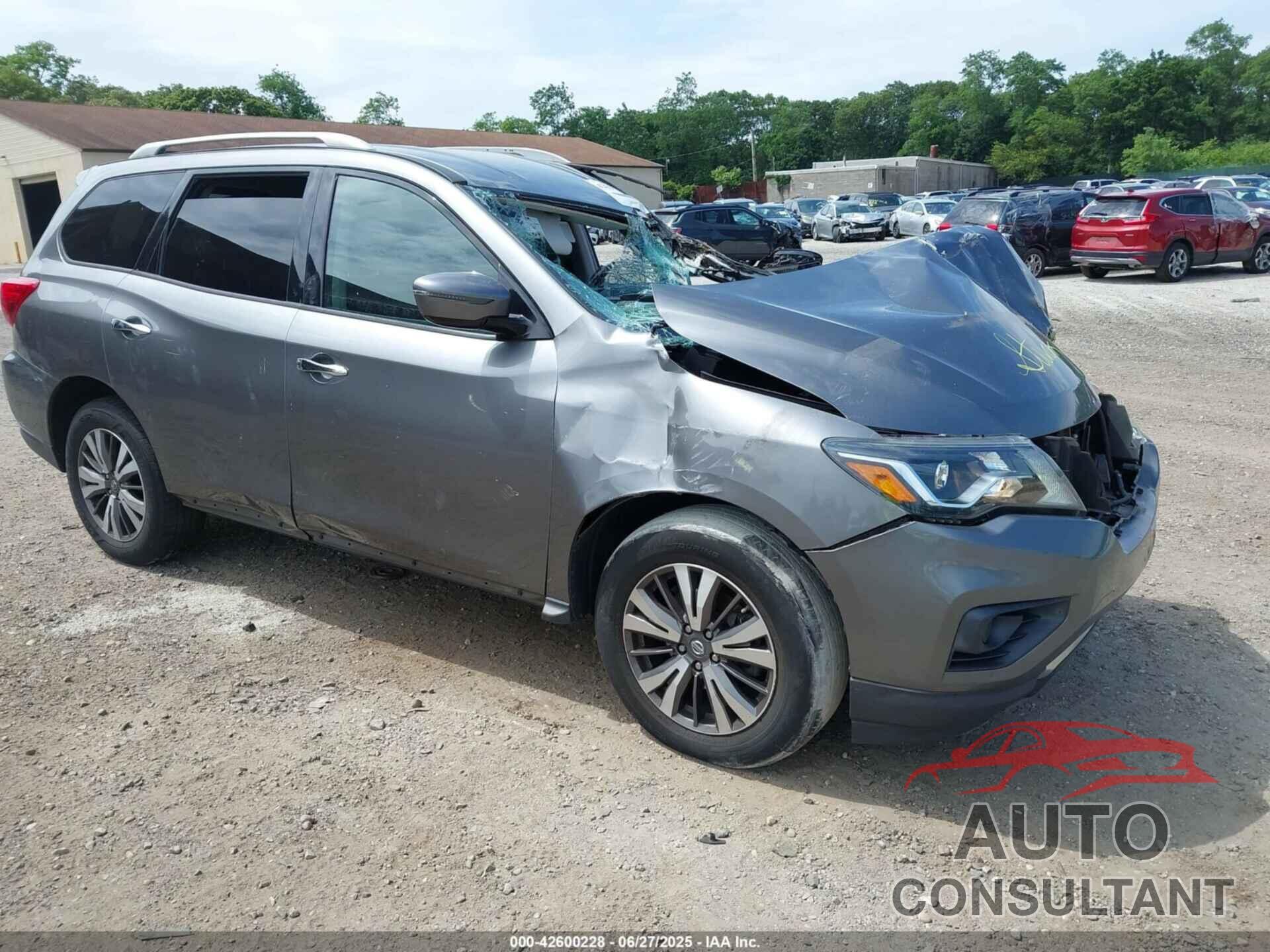 NISSAN PATHFINDER 2017 - 5N1DR2MM7HC669503