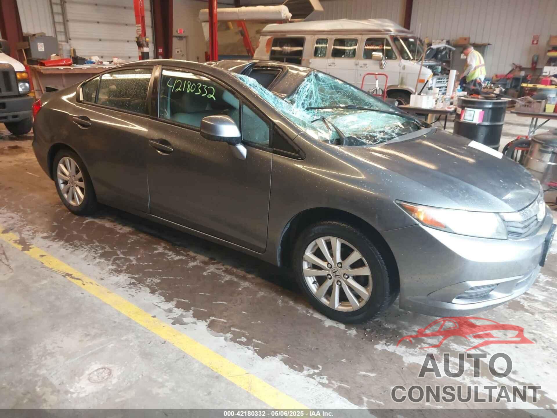 HONDA CIVIC 2012 - 2HGFB2F98CH316592