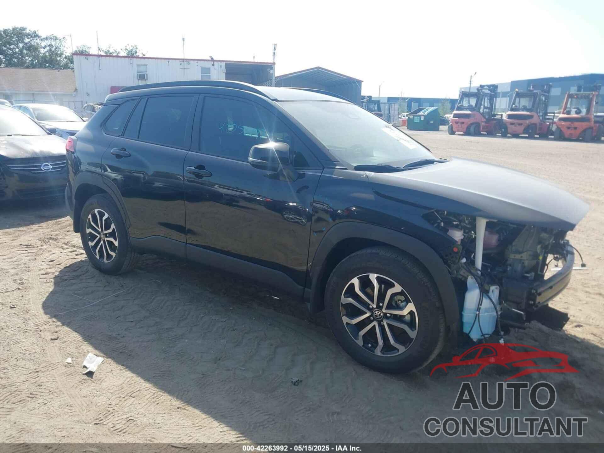 TOYOTA COROLLA CROSS HYBRID 2025 - 7MUFBABG6SV066112