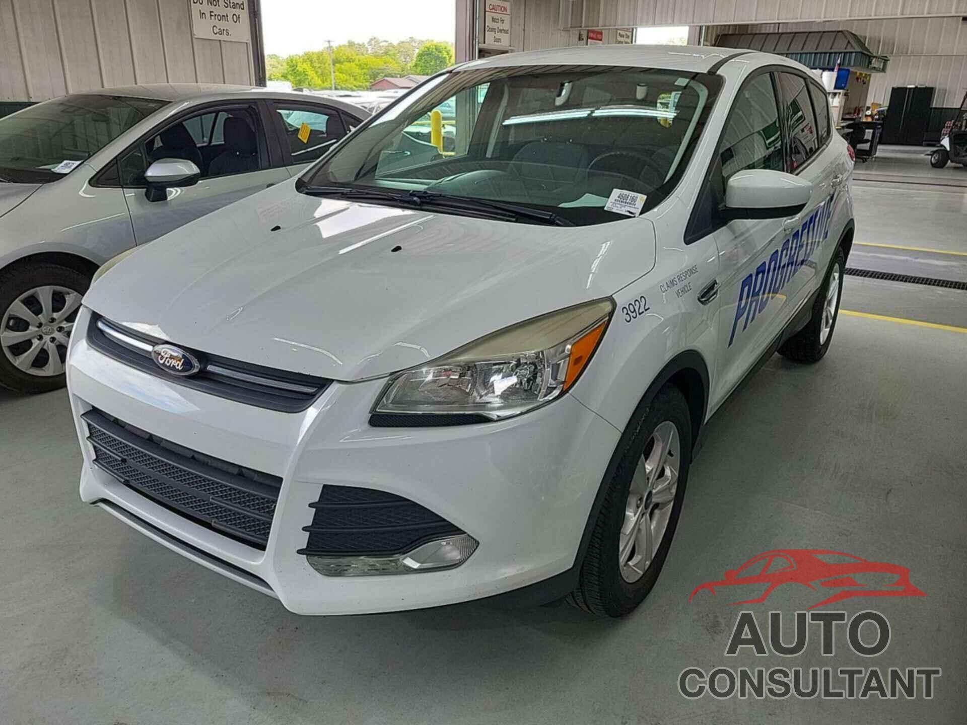 FORD ESCAPE 2015 - 1FMCU0GX5FUB33922