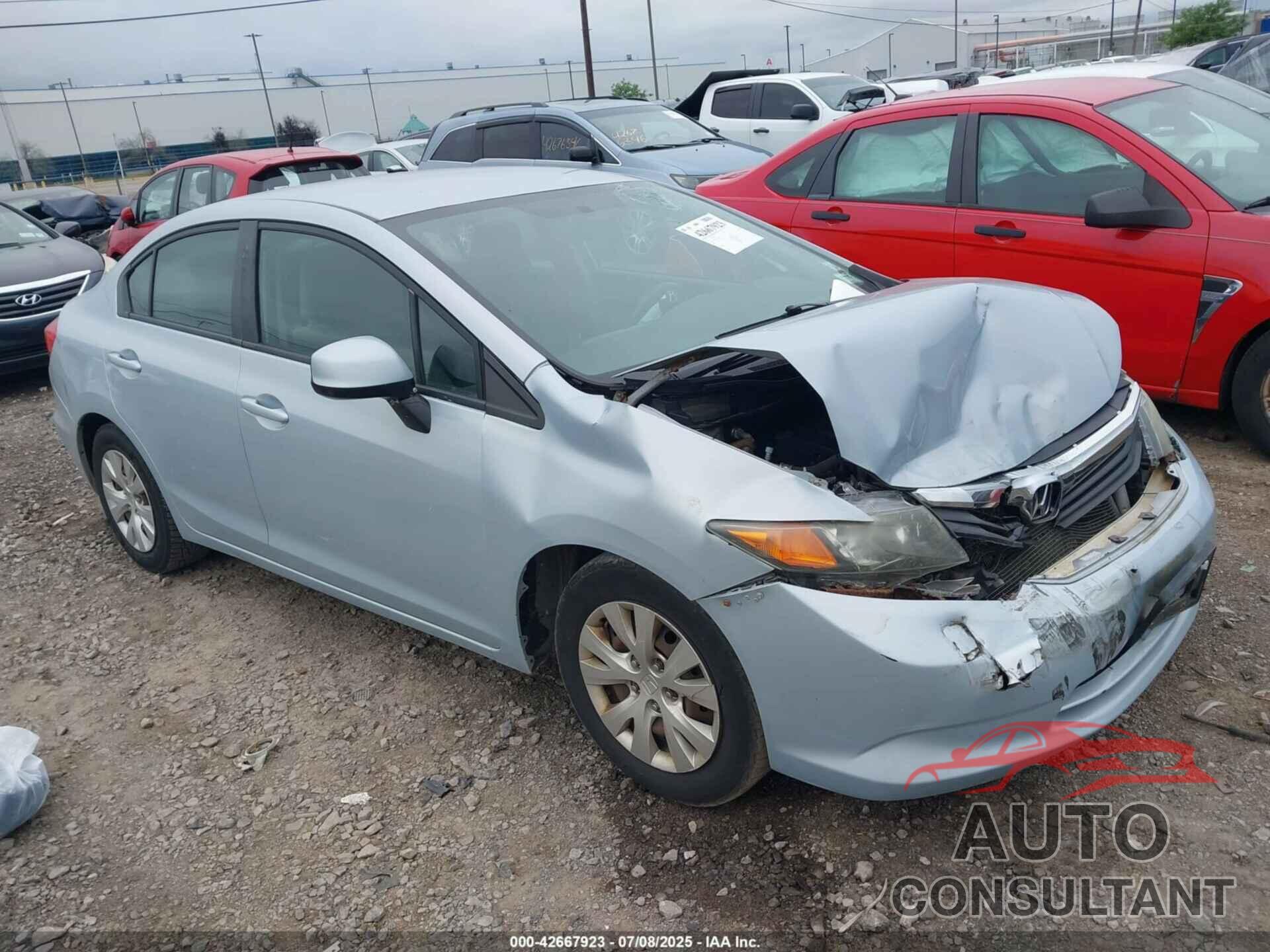 HONDA CIVIC 2012 - 2HGFB2F55CH517184