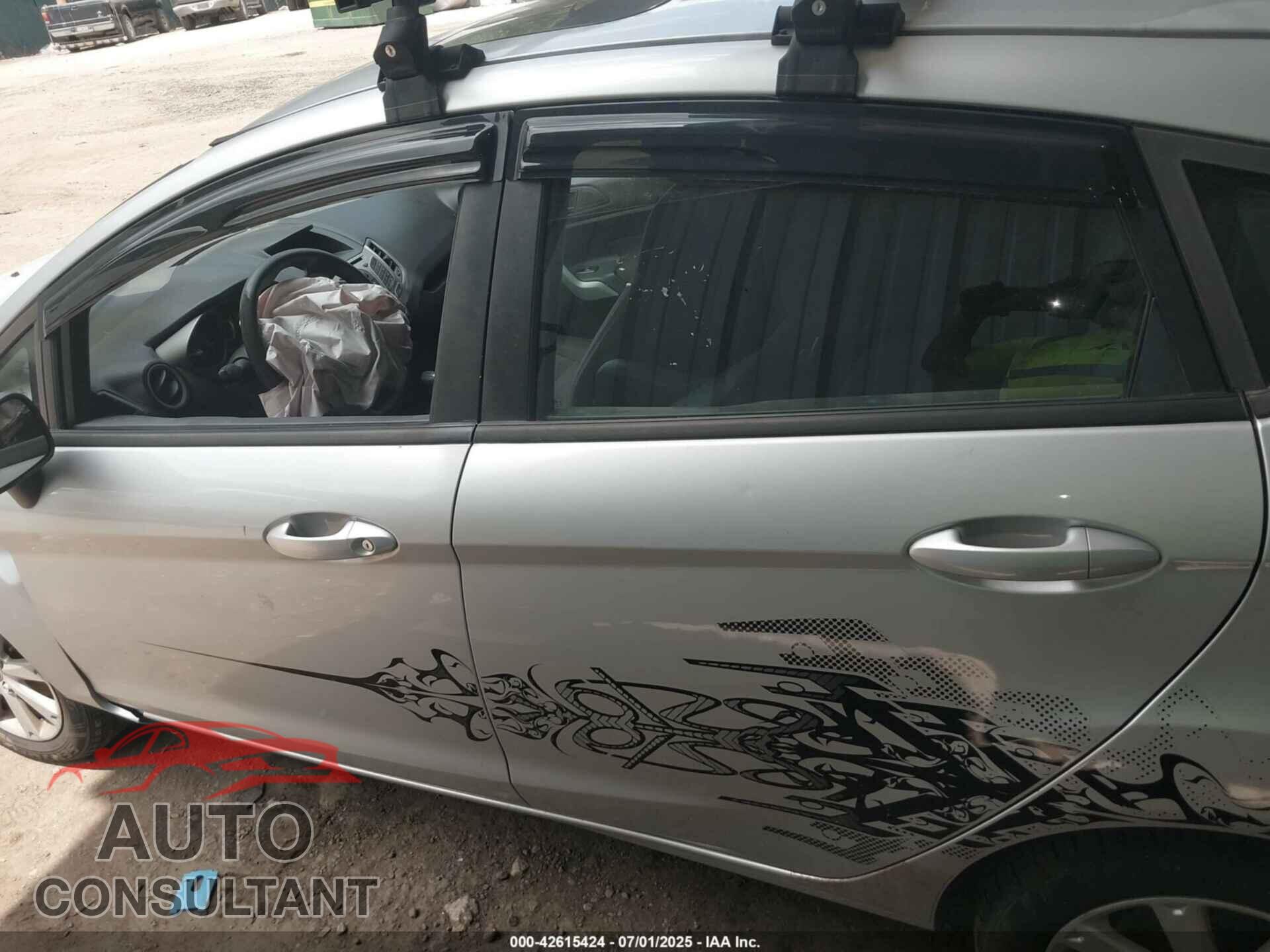 FORD FIESTA 2012 - 3FADP4EJ7CM145548
