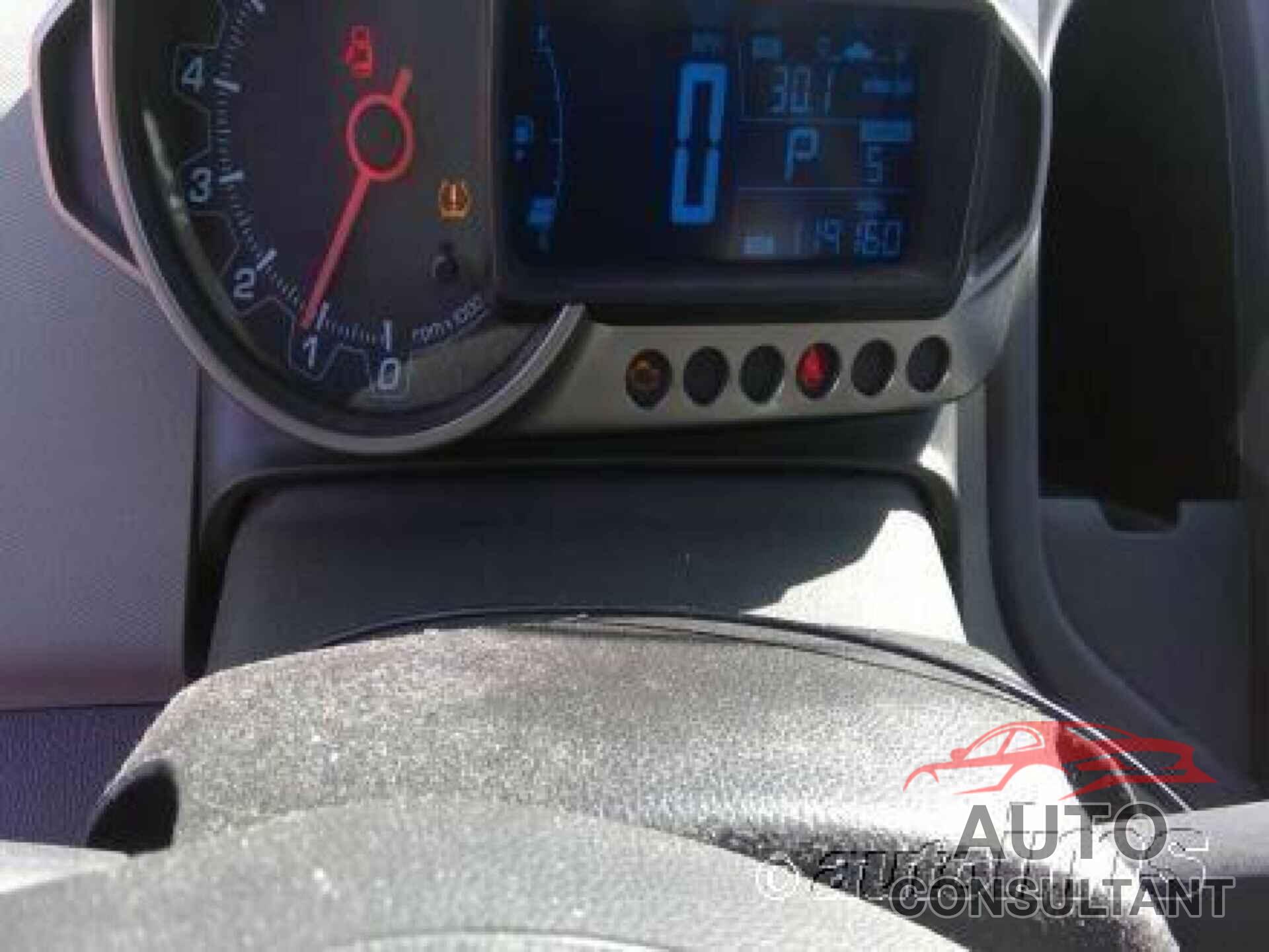 CHEVROLET SONIC 2012 - 1G1JA5SH1C4225177