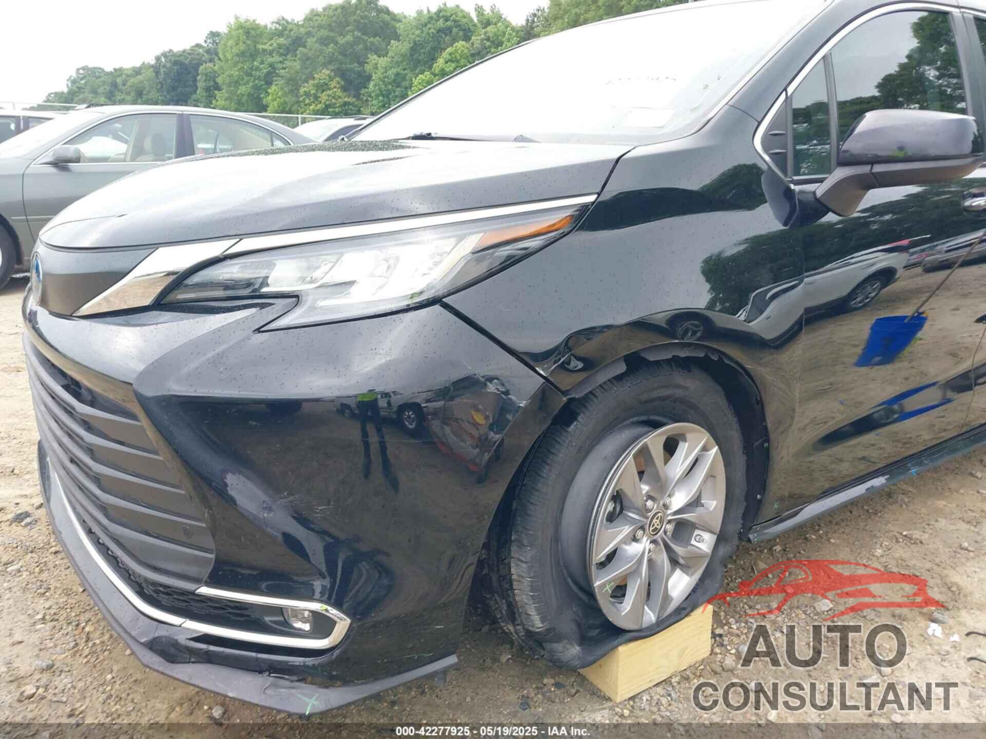 TOYOTA SIENNA 2022 - 5TDYRKEC3NS126025