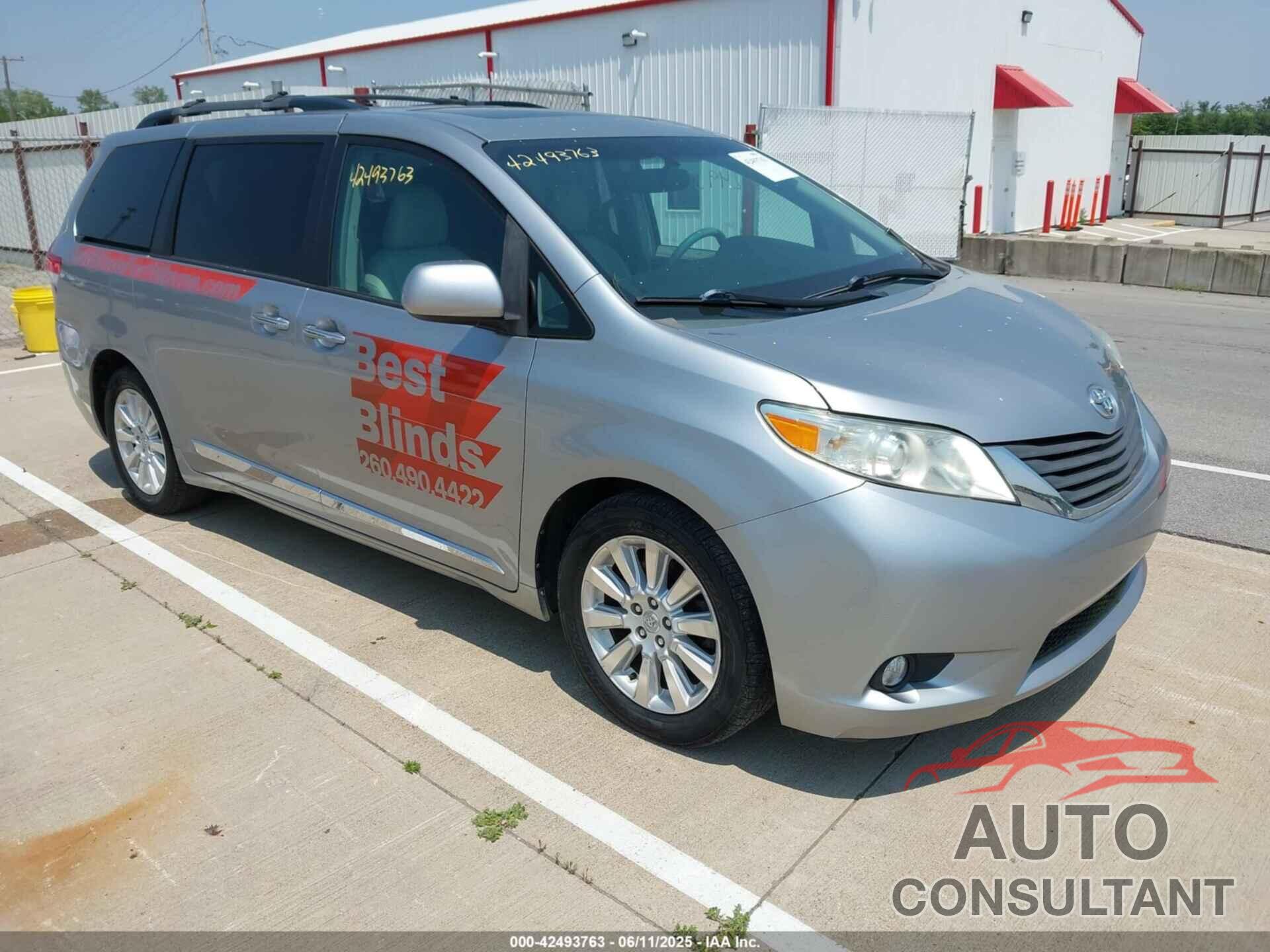 TOYOTA SIENNA 2011 - 5TDDK3DC0BS015793