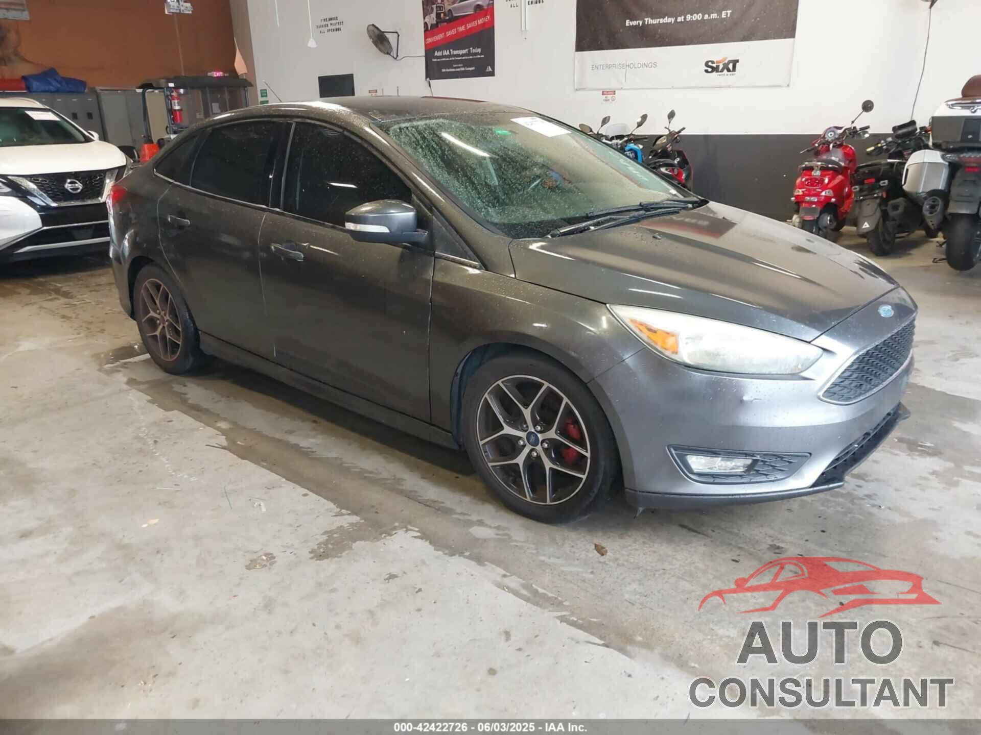 FORD FOCUS 2015 - 1FADP3F26FL279667