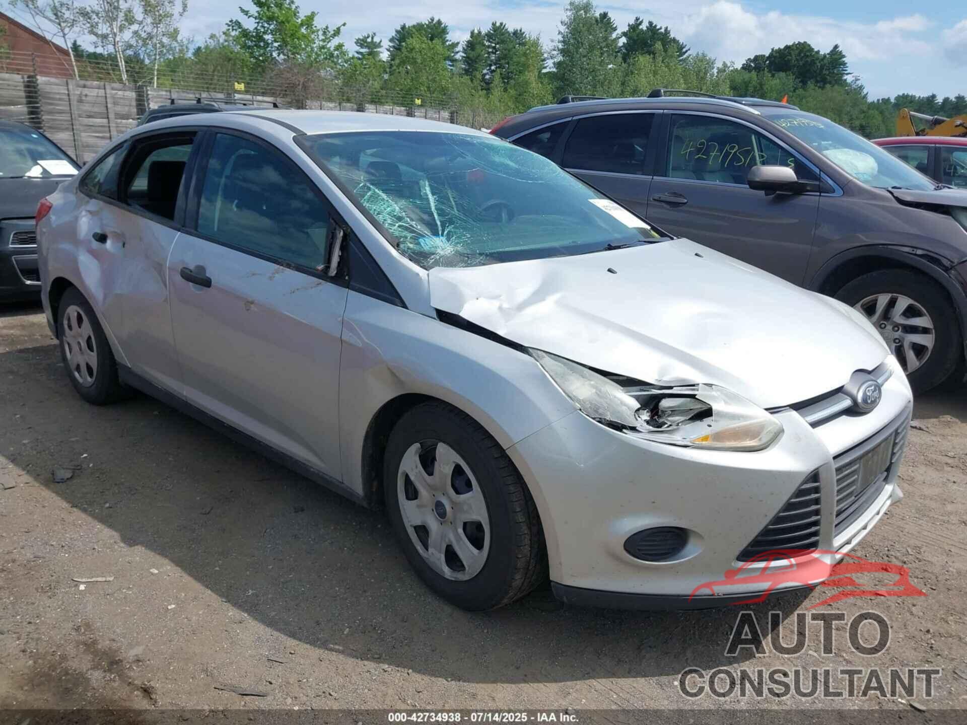 FORD FOCUS 2014 - 1FADP3E23EL231107
