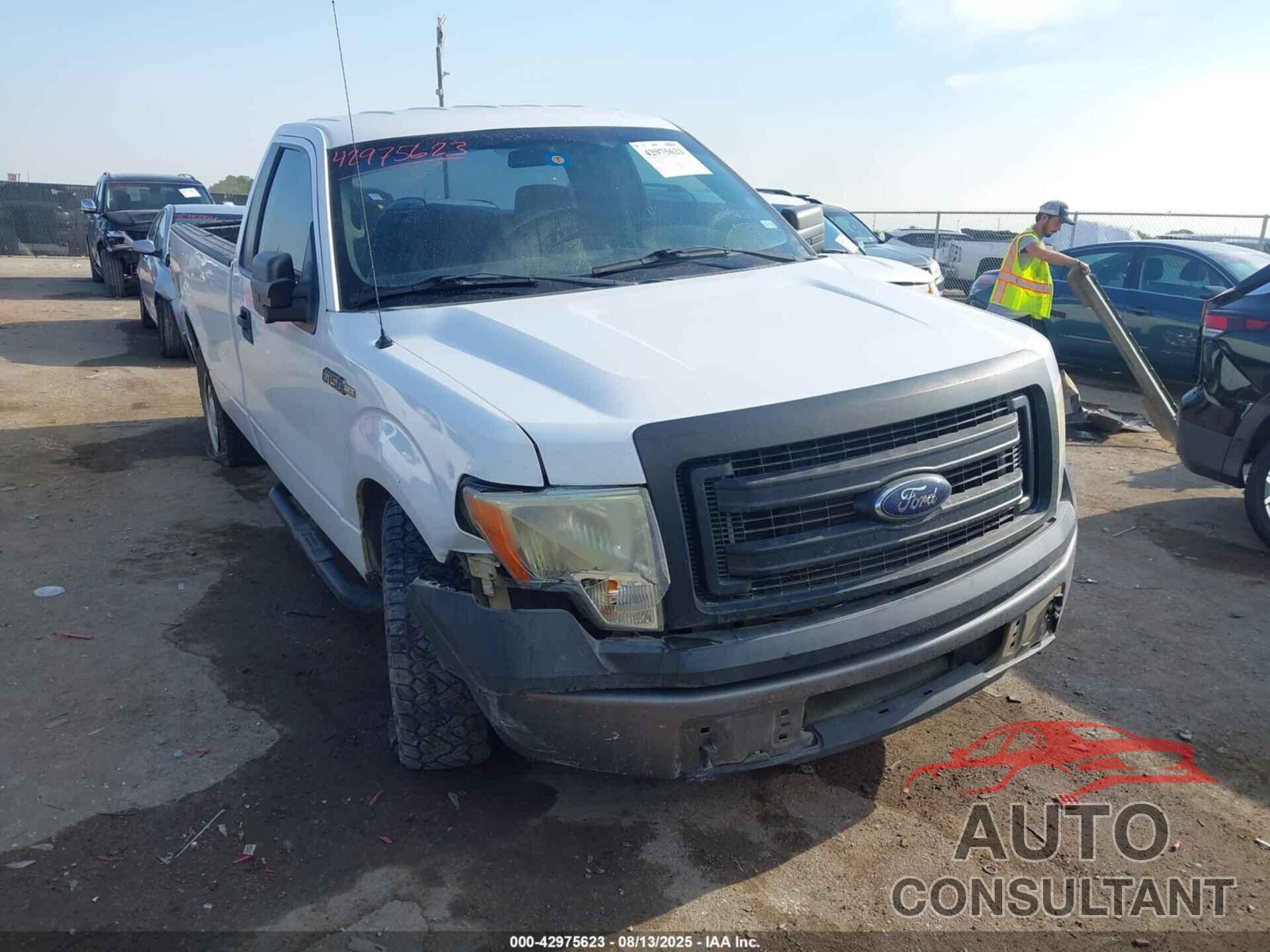 FORD F-150 2014 - 1FTMF1CM7EKF21099