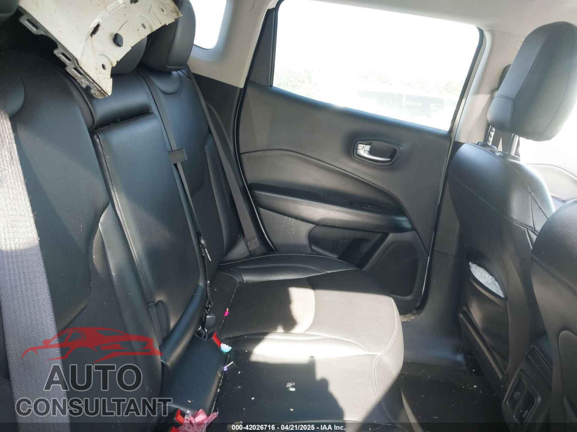 JEEP COMPASS 2021 - 3C4NJDBB2MT596181
