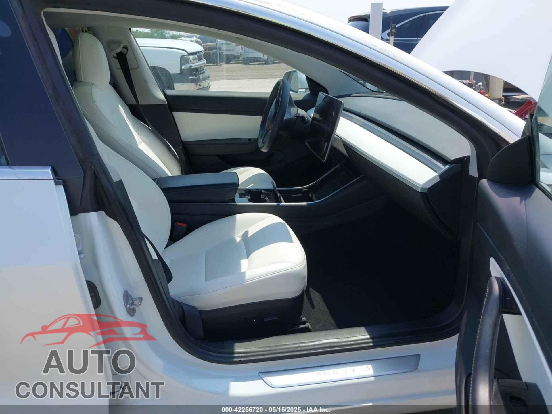 TESLA MODEL 3 2020 - 5YJ3E1EB7LF651498