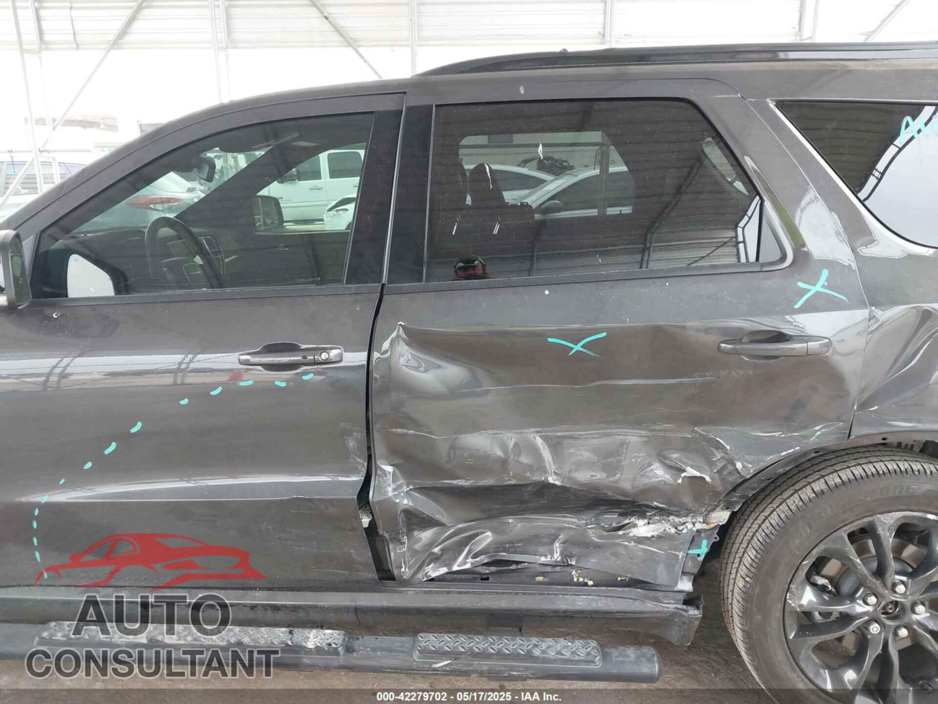 DODGE DURANGO 2023 - 1C4SDHCT4PC715020