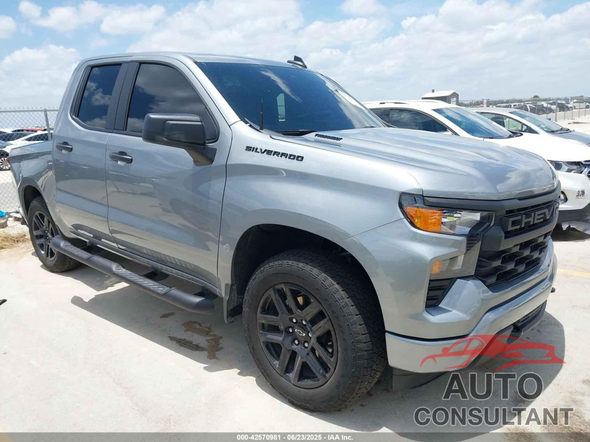 CHEVROLET SILVERADO 1500 2025 - 1GCRKBEK0SZ264681