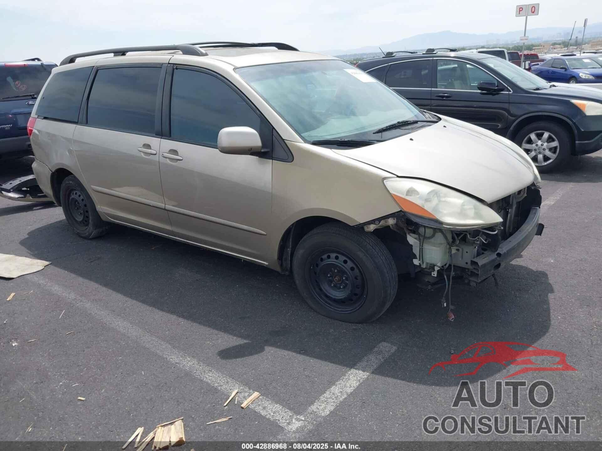 TOYOTA SIENNA 2010 - 5TDYK4CC8AS301060