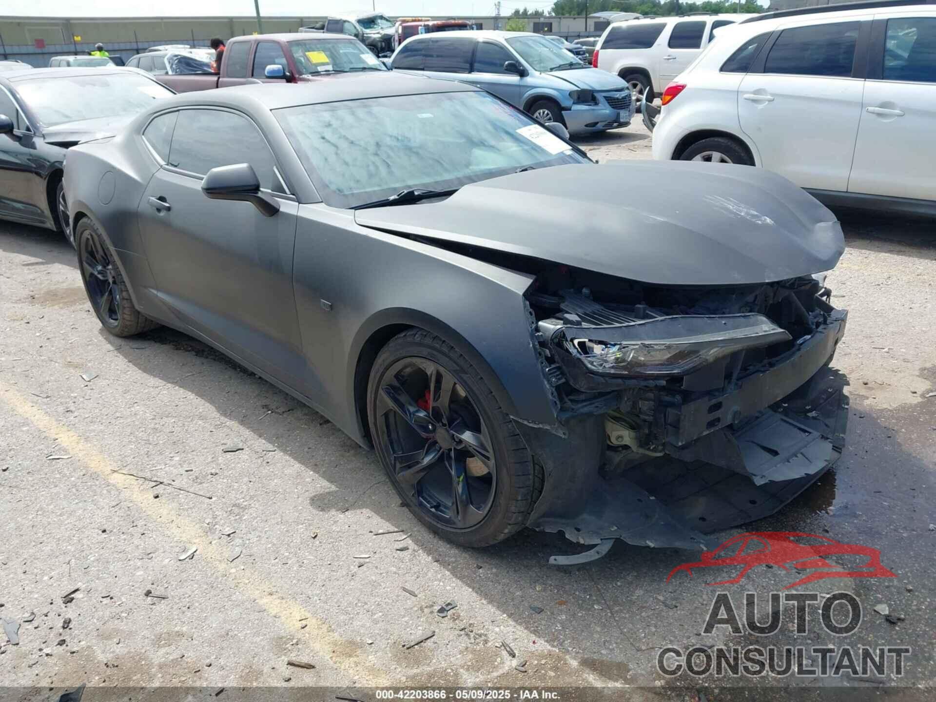 CHEVROLET CAMARO 2019 - 1G1FB1RS0K0120231