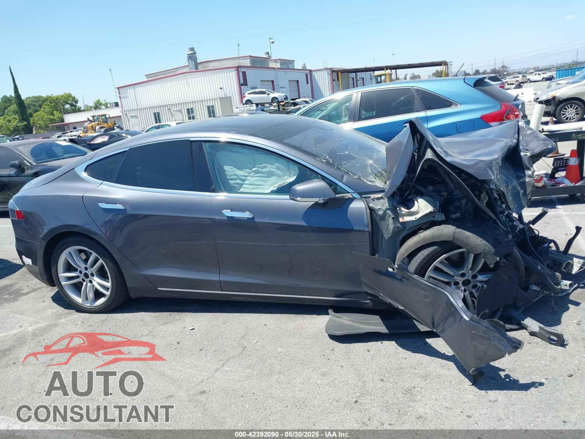TESLA MODEL S 2015 - 5YJSA1H21FF094837