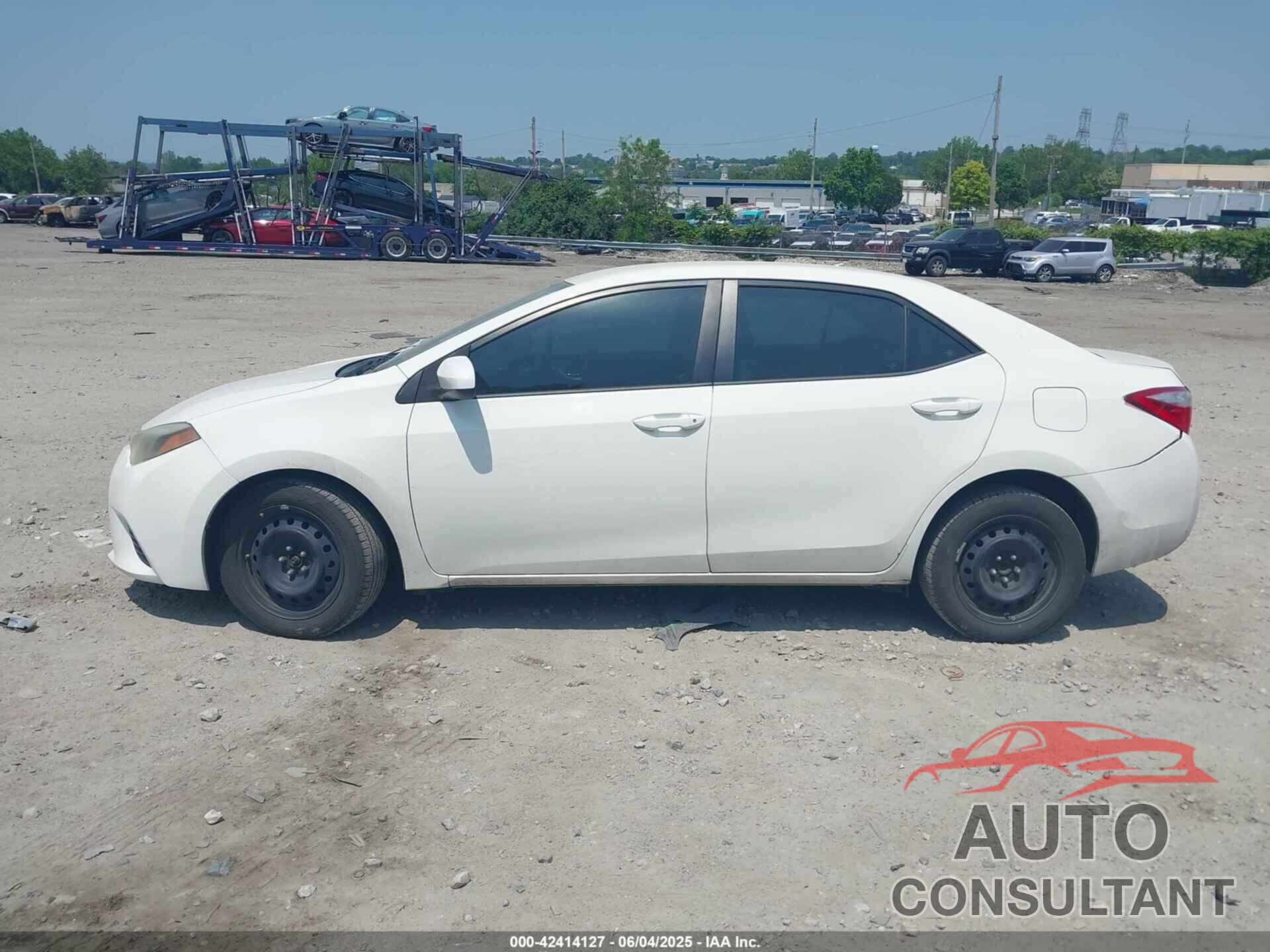 TOYOTA COROLLA 2015 - 5YFBURHE4FP226736