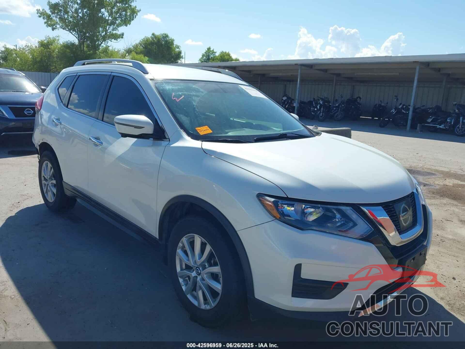 NISSAN ROGUE 2017 - 5N1AT2MT1HC882474
