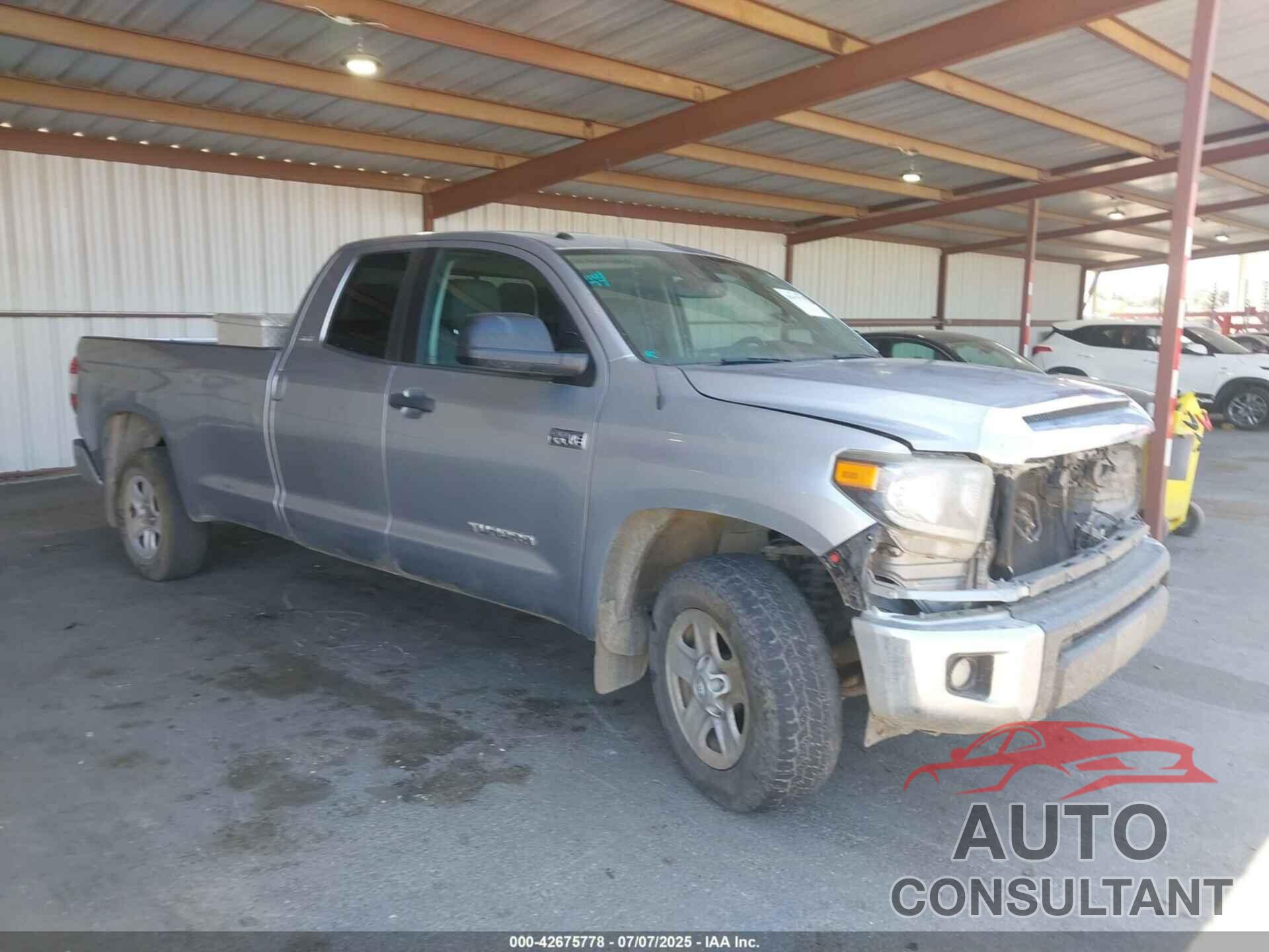 TOYOTA TUNDRA 2018 - 5TFTY5F10JX010152