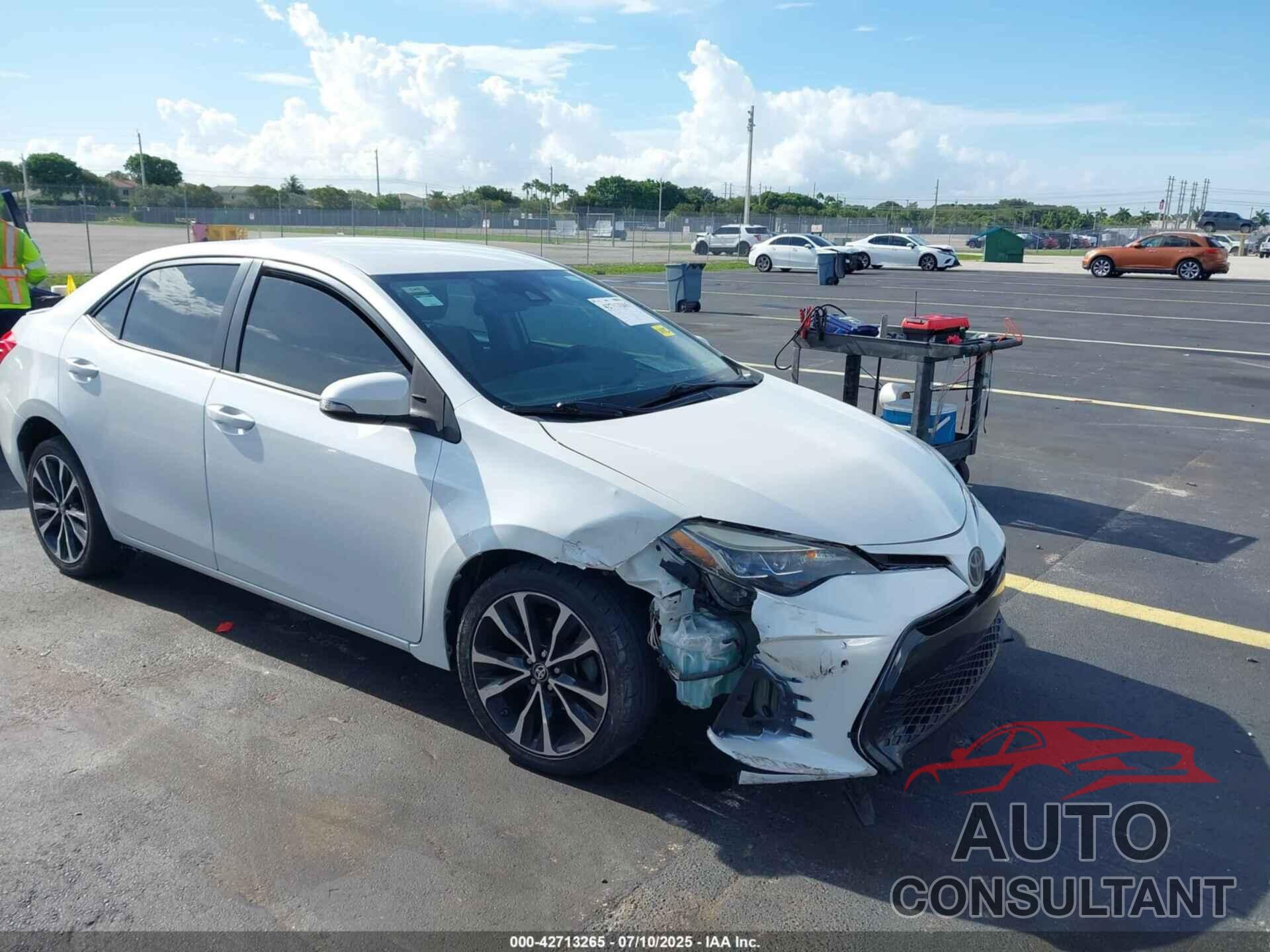 TOYOTA COROLLA 2017 - 5YFBURHE1HP630158