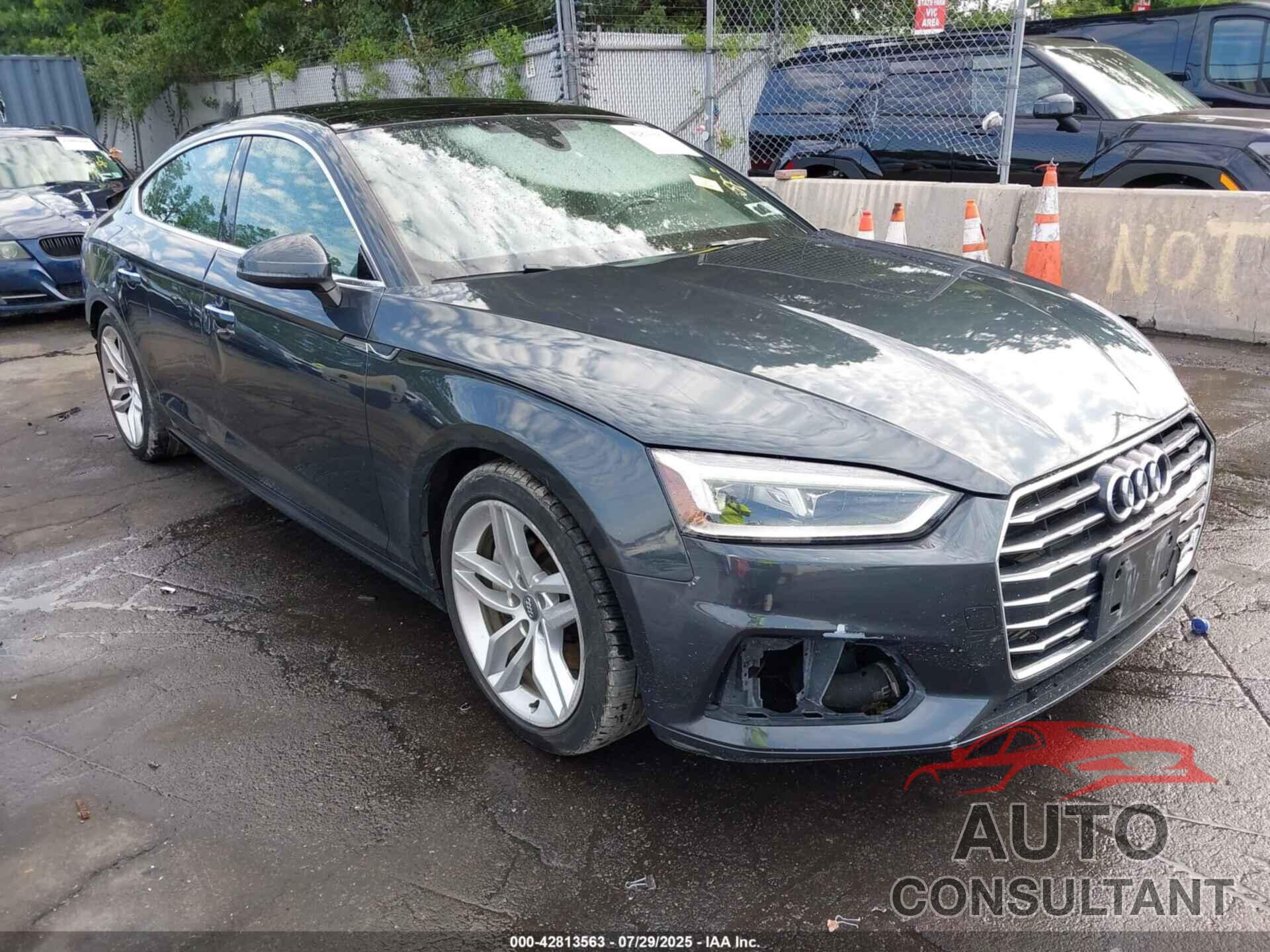 AUDI A5 2019 - WAUANCF59KA007551