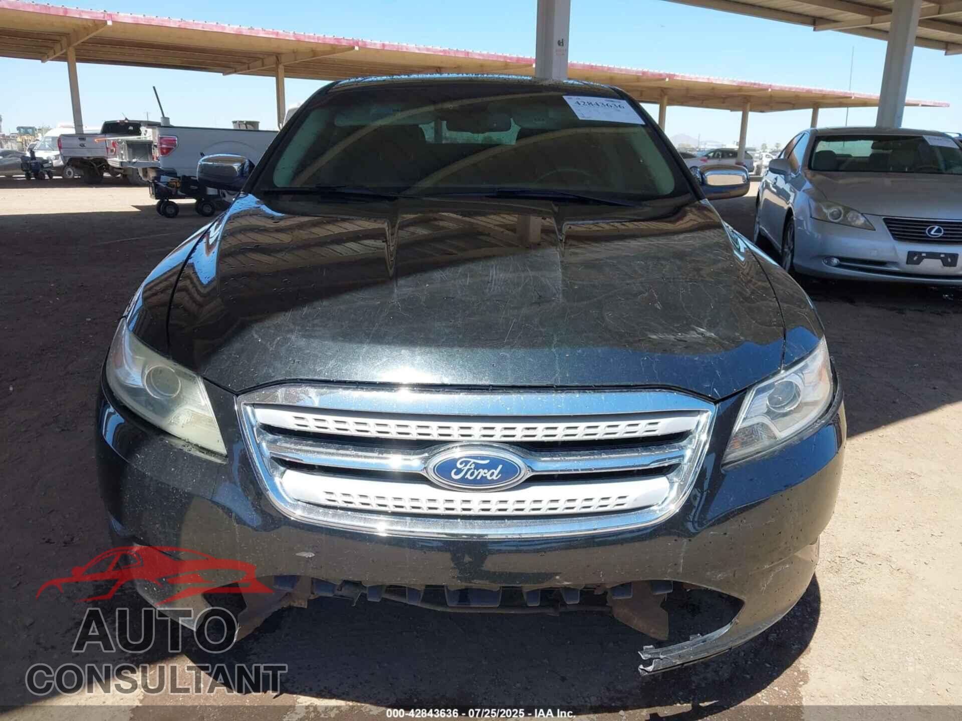 FORD TAURUS 2011 - 1FAHP2FW8BG152677