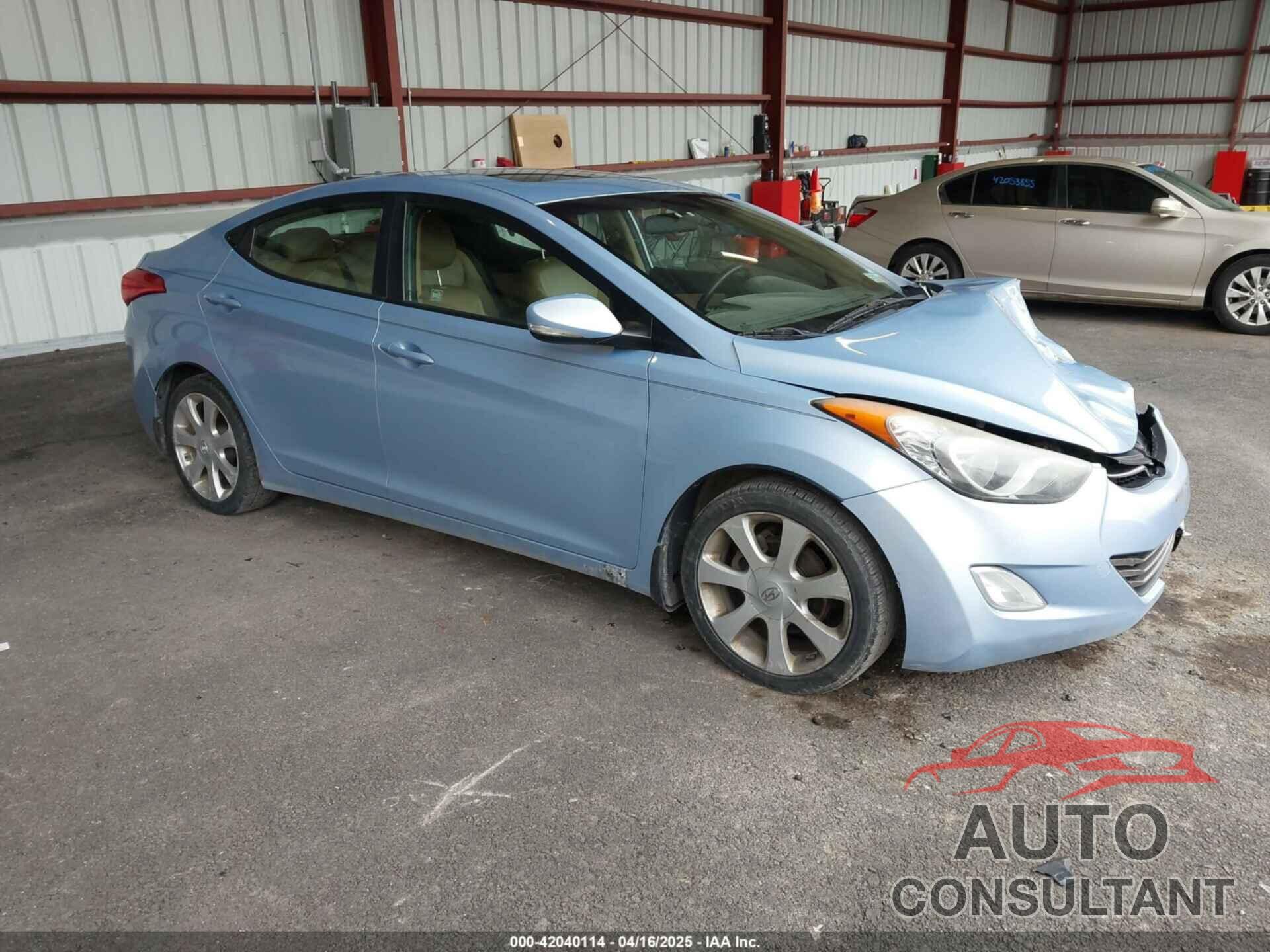 HYUNDAI ELANTRA 2012 - KMHDH4AE2CU381600