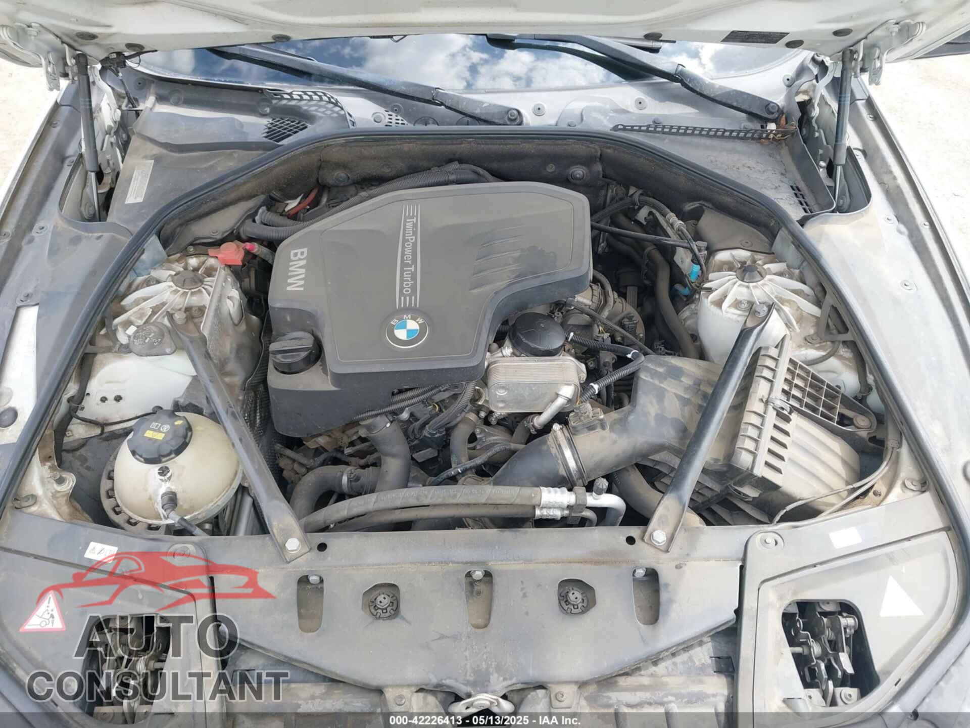 BMW 528I 2015 - WBA5A5C57FD524493