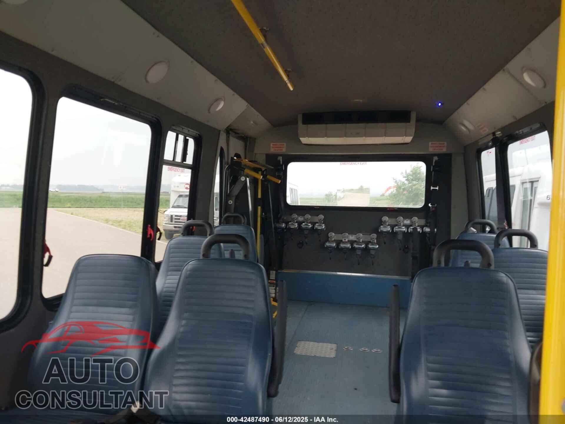 FORD E-450 CUTAWAY 2019 - 1FDFE4FS2KDC56157