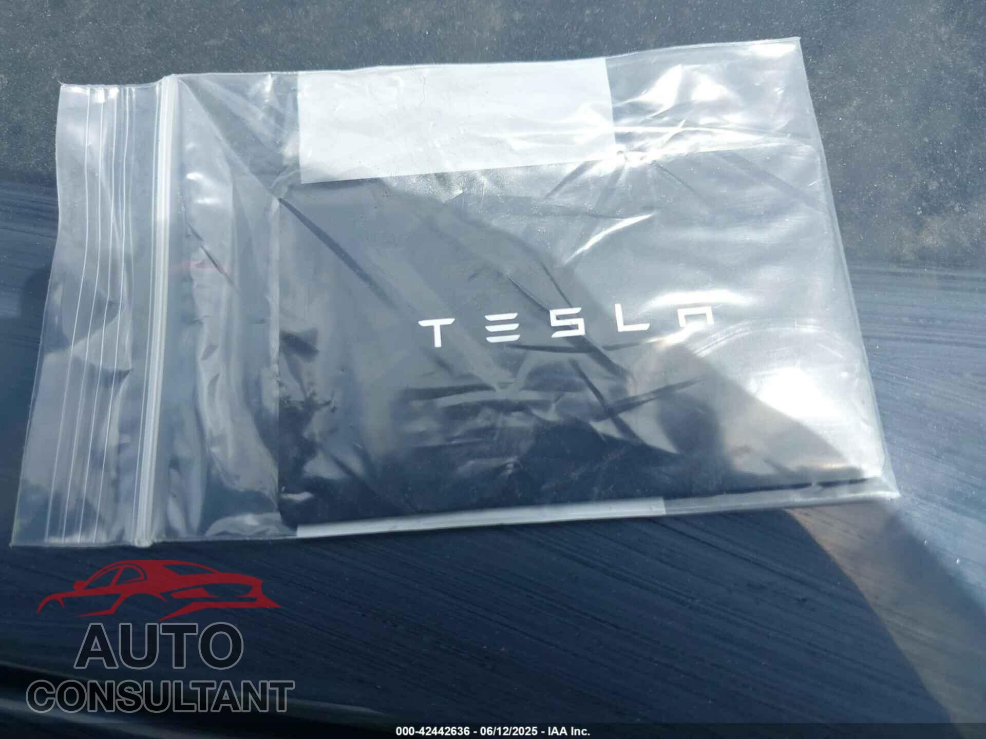 TESLA MODEL 3 2021 - 5YJ3E1EA0MF923057