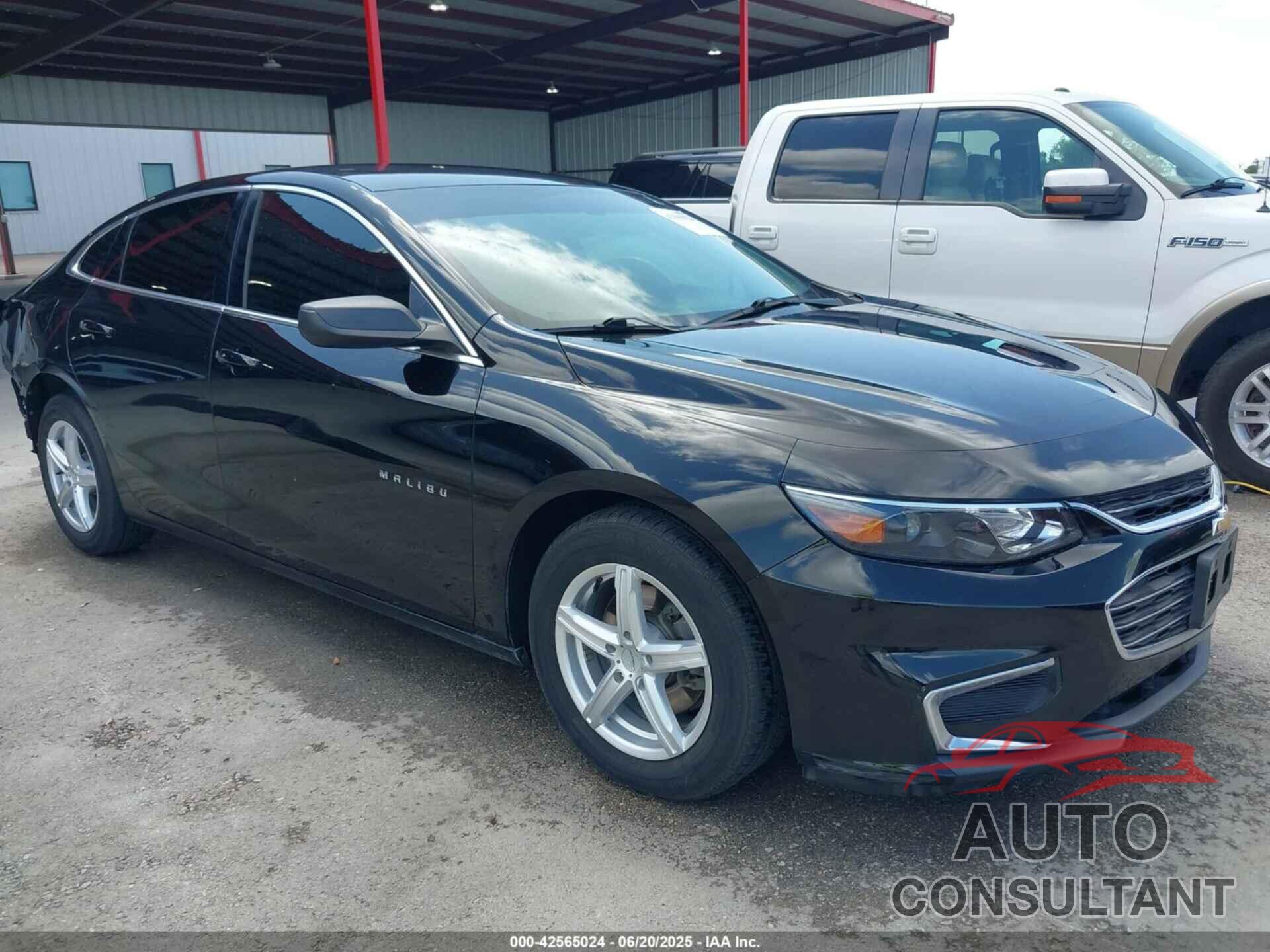 CHEVROLET MALIBU 2018 - 1G1ZB5ST9JF176641