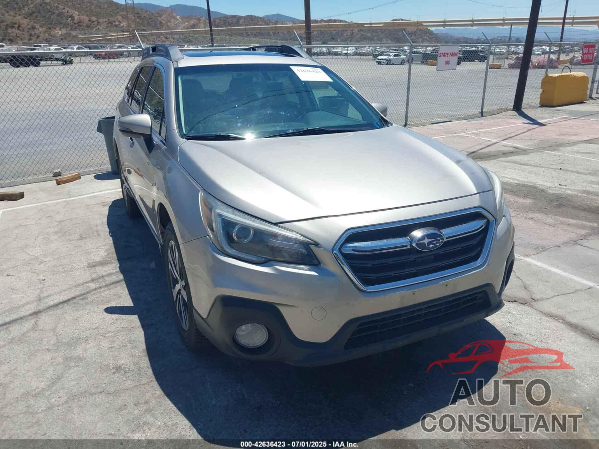 SUBARU OUTBACK 2018 - 4S4BSENC9J3389333