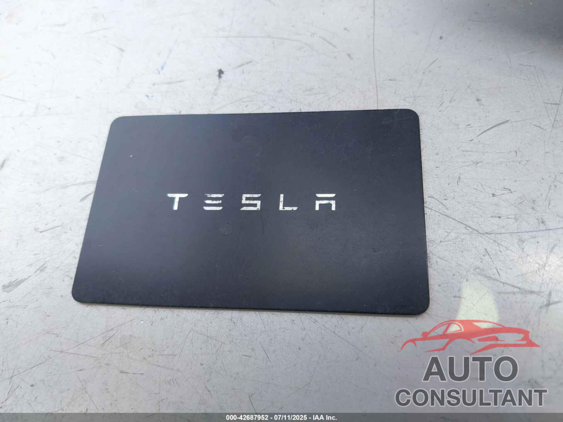 TESLA MODEL 3 2019 - 5YJ3E1EAXKF309758