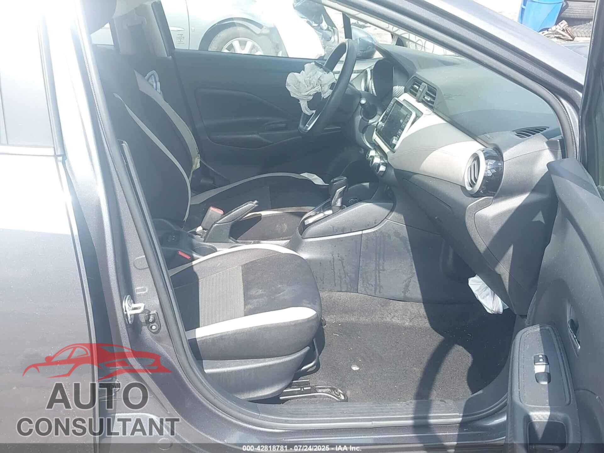 NISSAN VERSA 2020 - 3N1CN8EV2LL816428