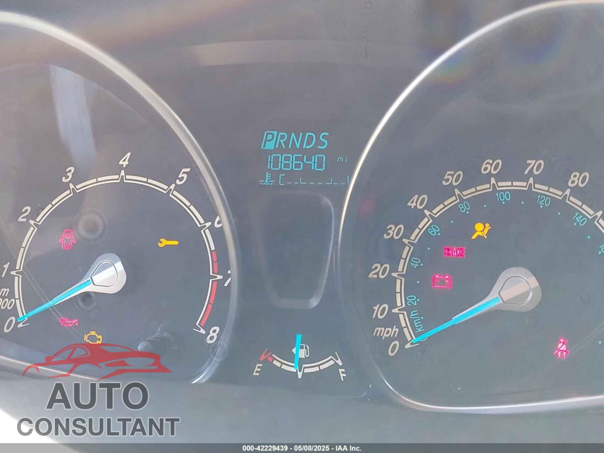 FORD FIESTA 2014 - 3FADP4EJ8EM121567