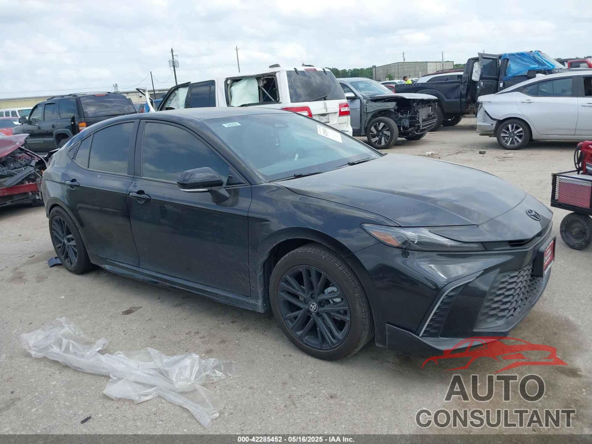 TOYOTA CAMRY 2025 - 4T1DAACK2SU581817