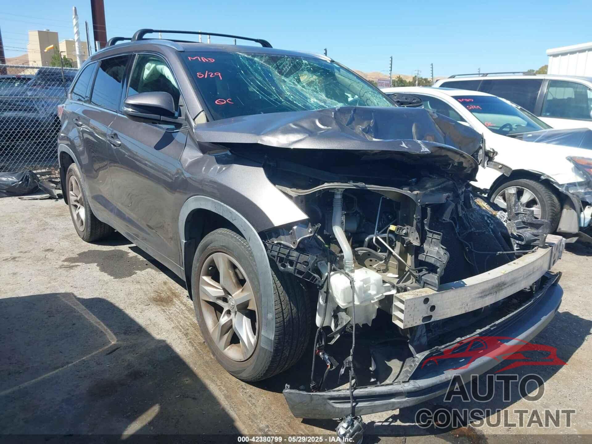 TOYOTA HIGHLANDER 2015 - 5TDDKRFH2FS139999