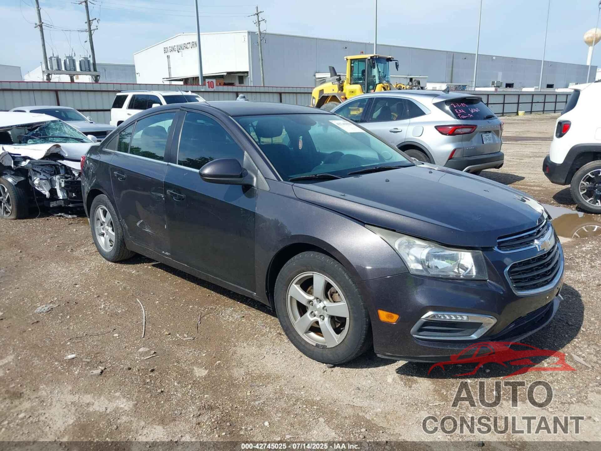 CHEVROLET CRUZE 2015 - 1G1PC5SB1F7102854