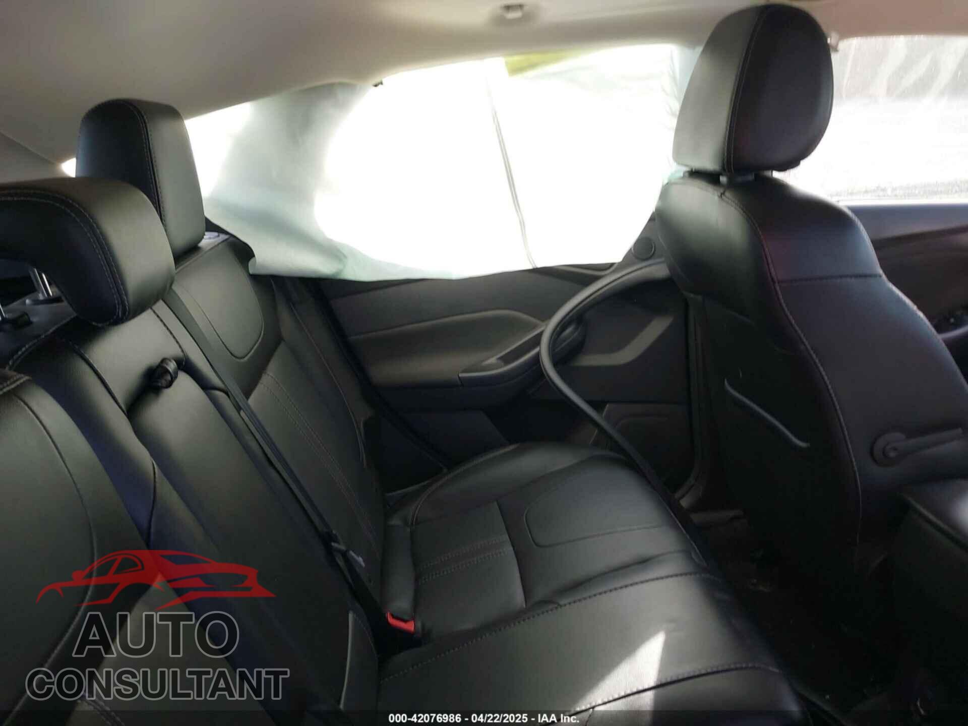 FORD FOCUS 2014 - 1FADP3N22EL338469
