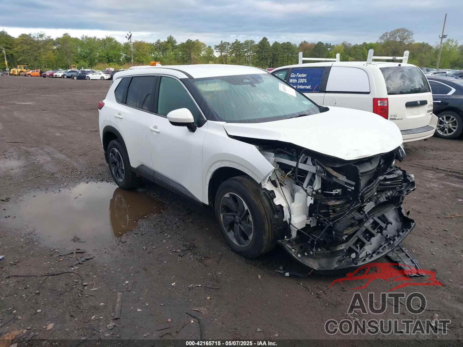 NISSAN ROGUE 2024 - 5N1BT3BB3RC751536