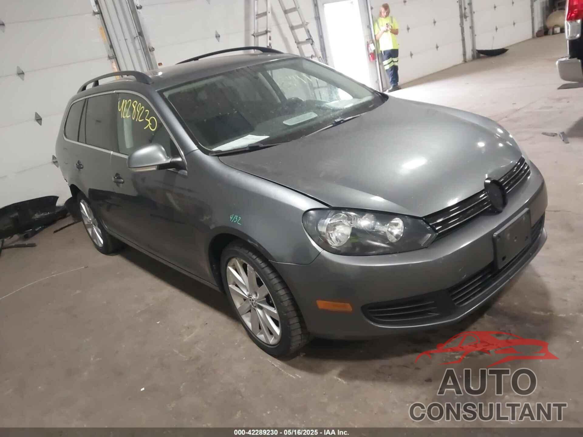 VOLKSWAGEN JETTA SPORTWAGEN 2011 - 3VWPL7AJXBM635410