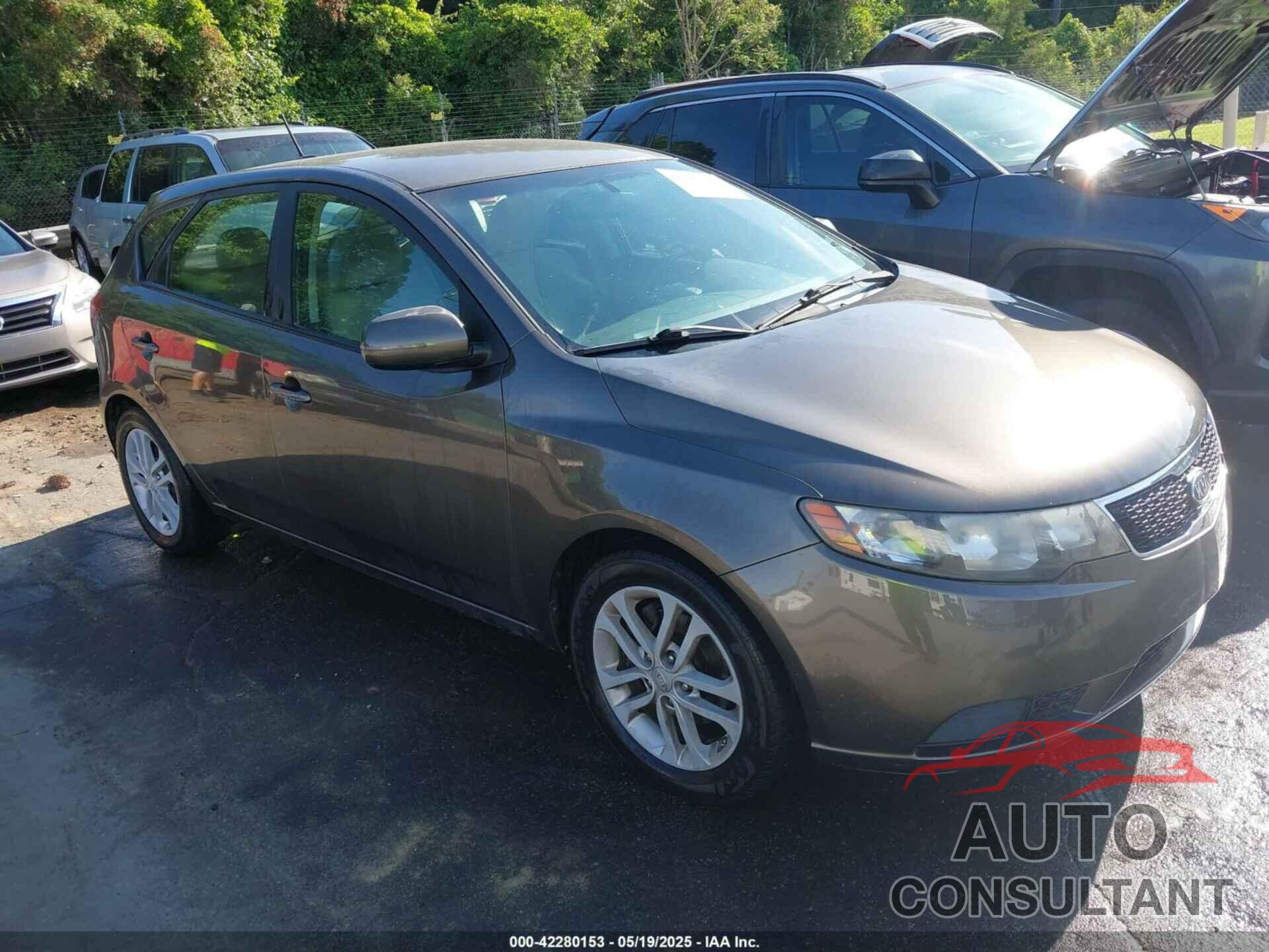 KIA FORTE 2011 - KNAFU5A21B5328087