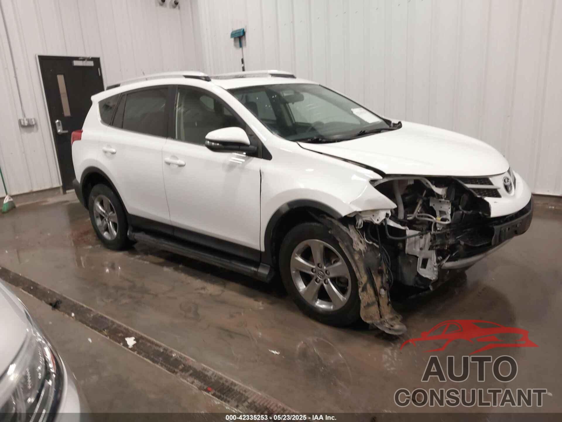 TOYOTA RAV4 2015 - JTMRFREV9FD109959