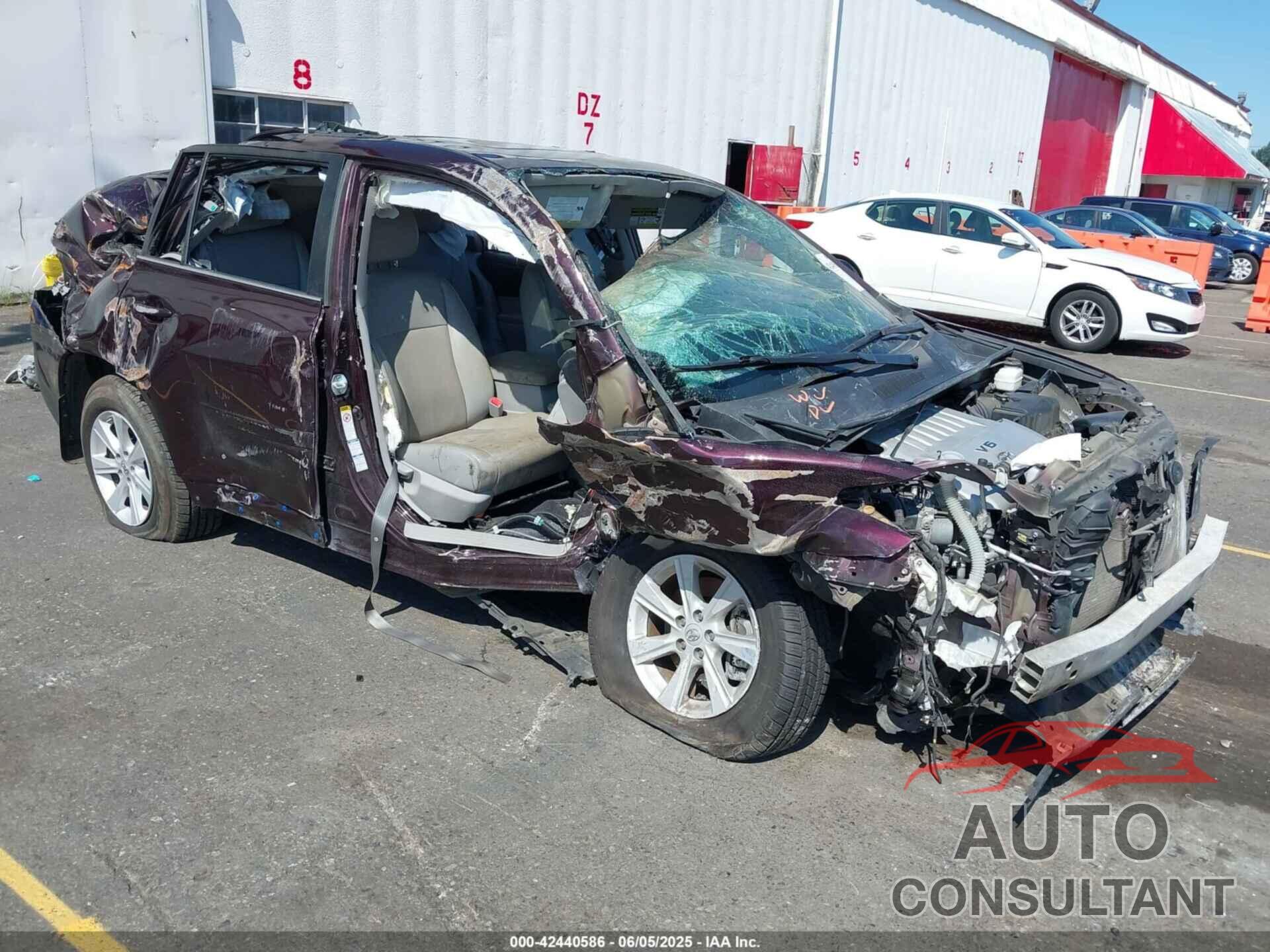 TOYOTA HIGHLANDER 2013 - 5TDBK3EH1DS266469