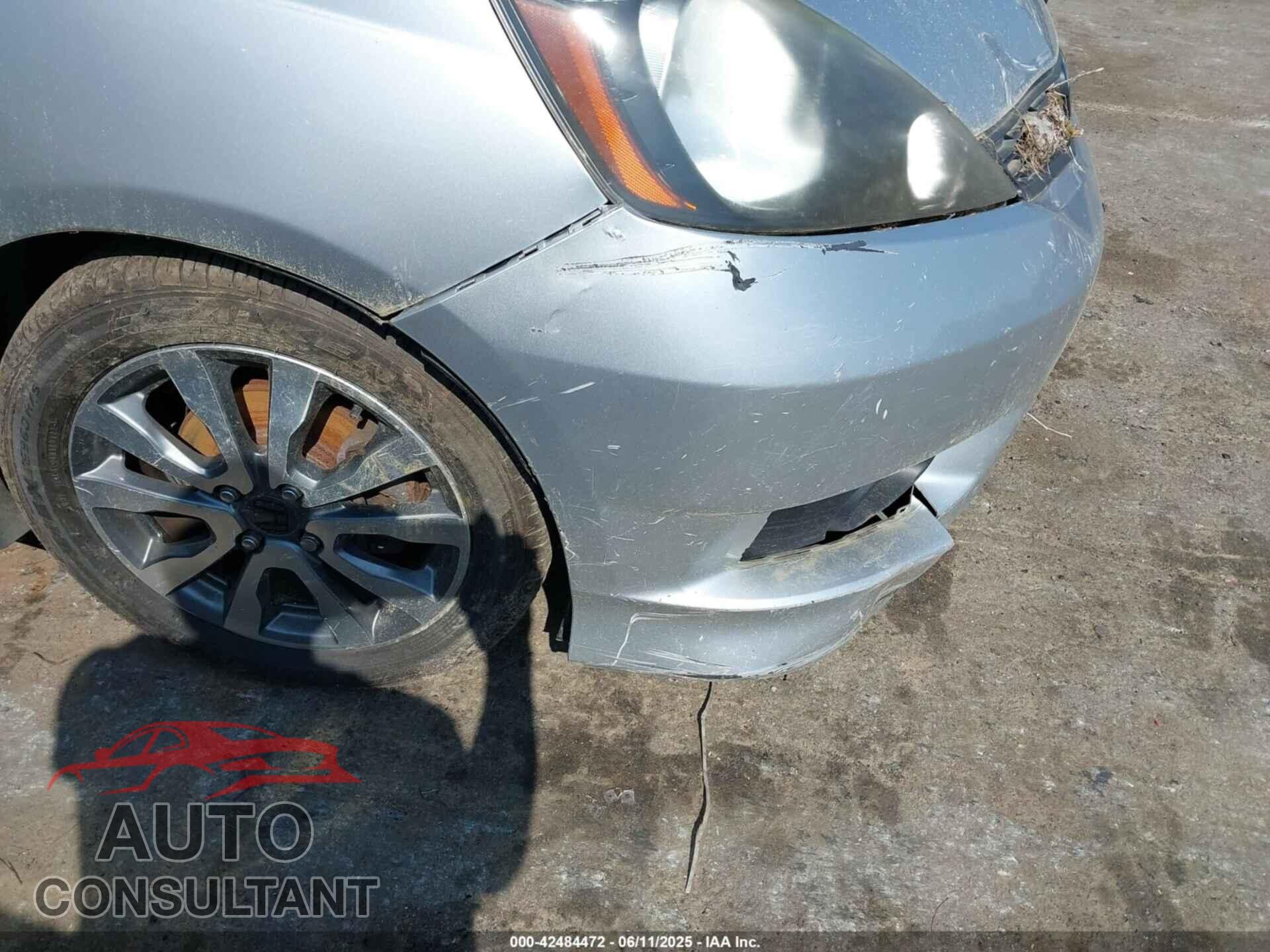 HONDA FIT 2012 - JHMGE8H53CC004656