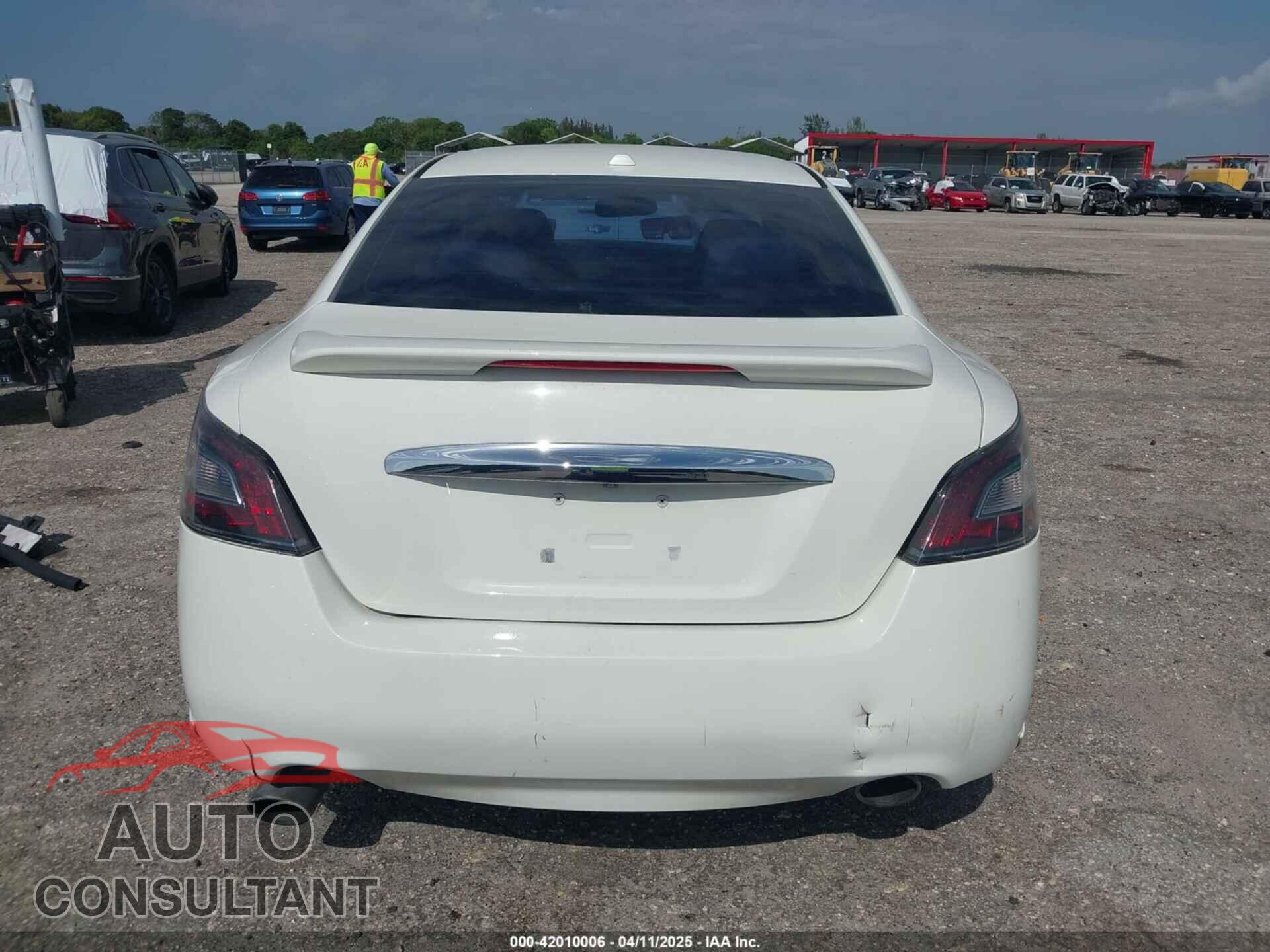 NISSAN MAXIMA 2014 - 1N4AA5AP4EC498564